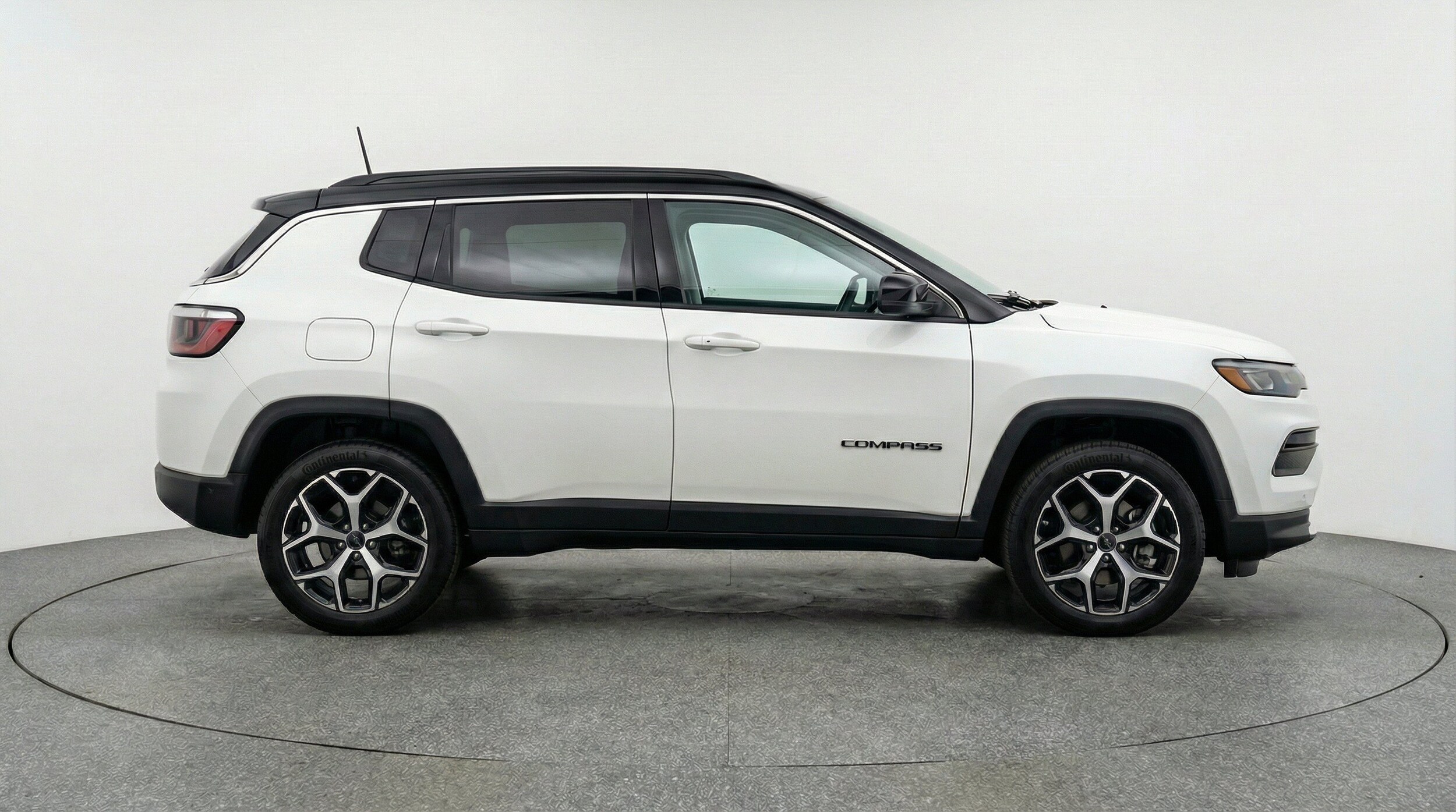 Thumbnail: 2025 Jeep Compass - 11