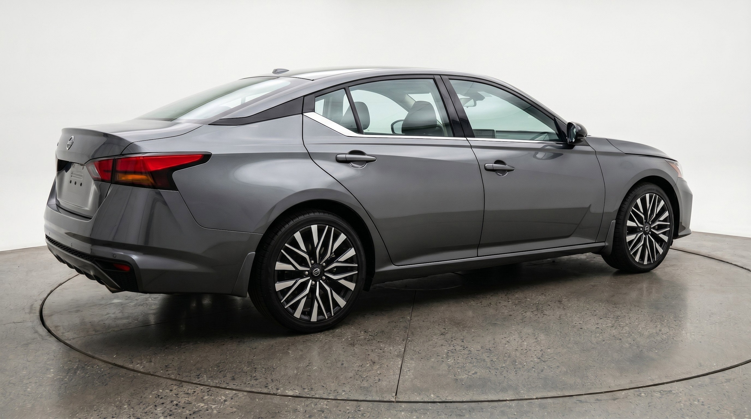 Thumbnail: 2025 Nissan Altima - 9