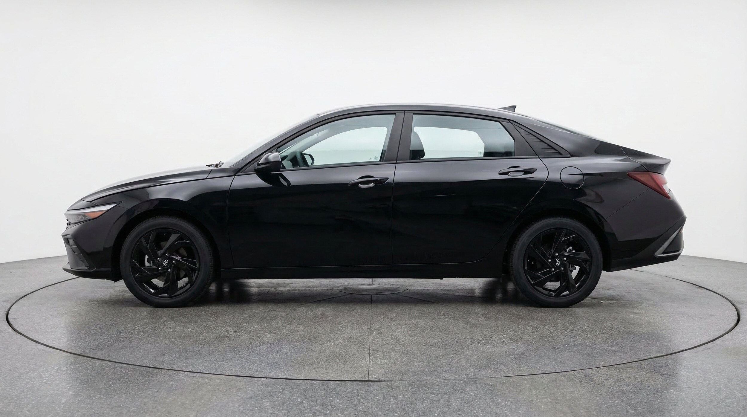 Thumbnail: 2026 Hyundai Elantra - 5