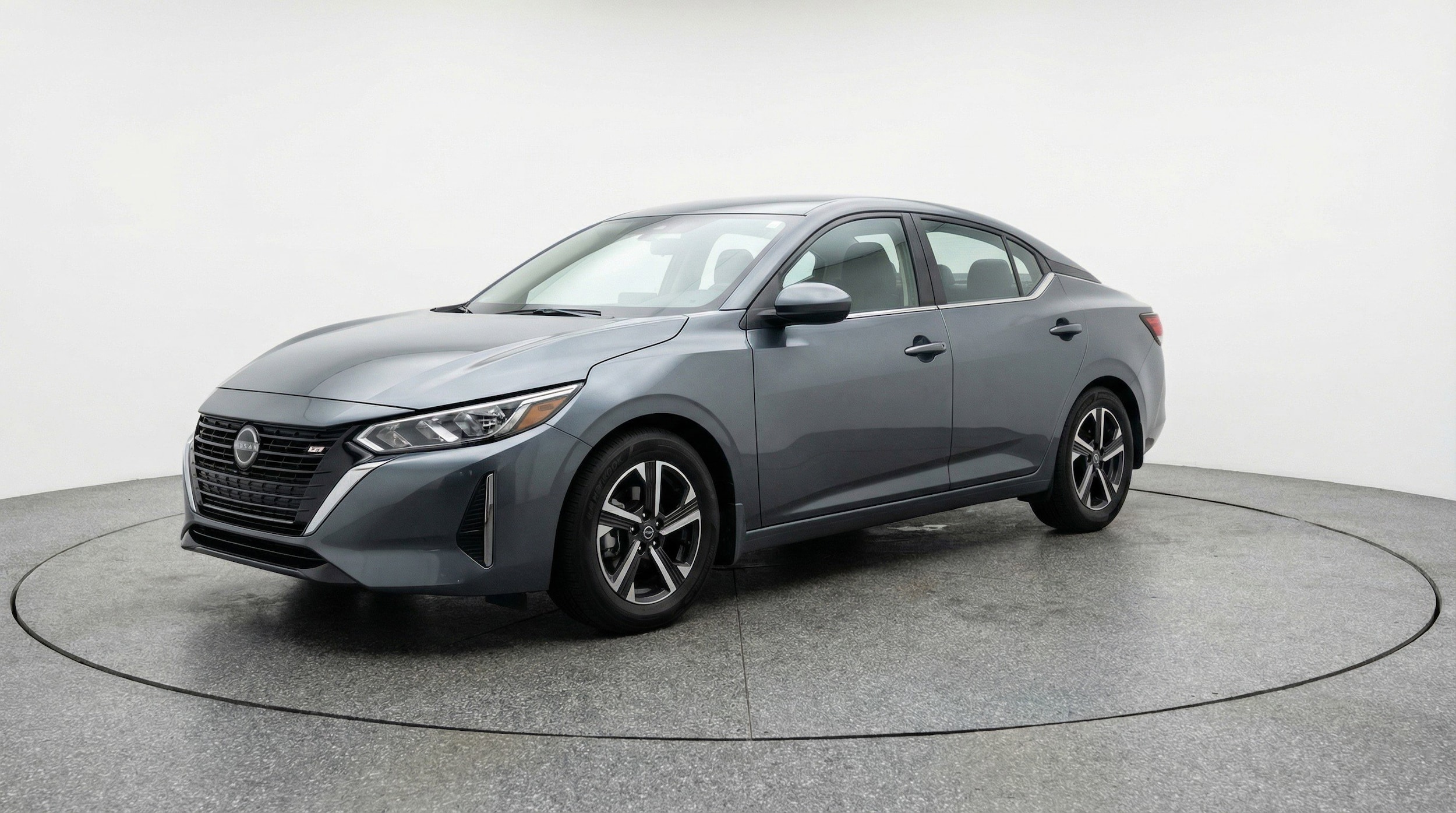 Thumbnail: 2025 Nissan Sentra - 3