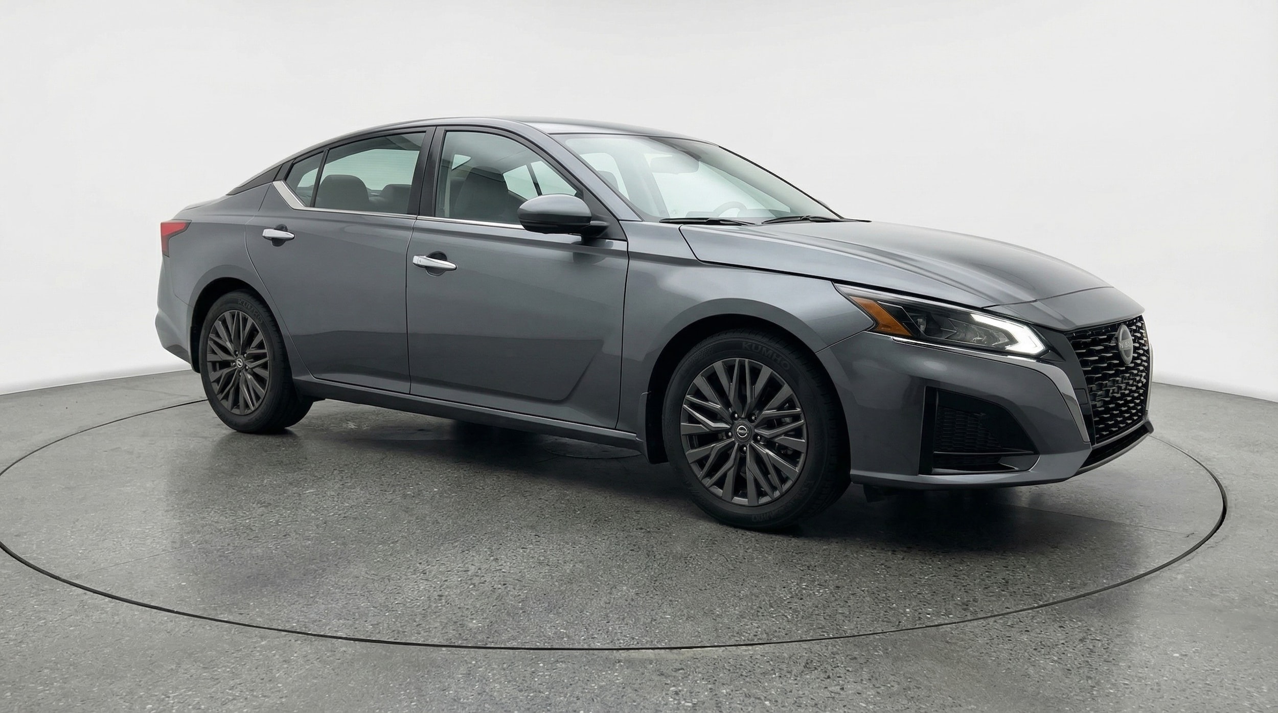 Thumbnail: 2025 Nissan Altima - 1