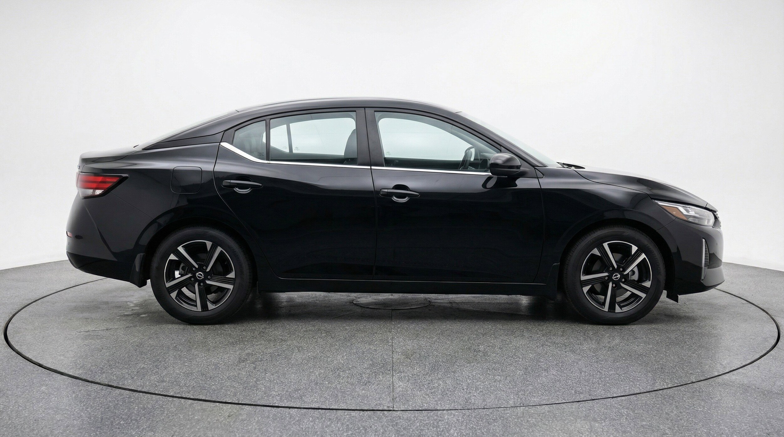 Thumbnail: 2025 Nissan Sentra - 11