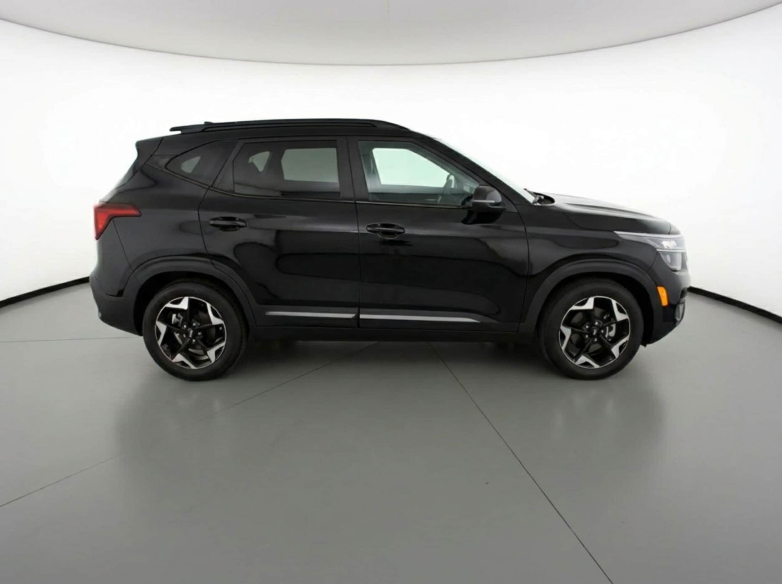 Thumbnail: 2025 Kia Seltos - 8