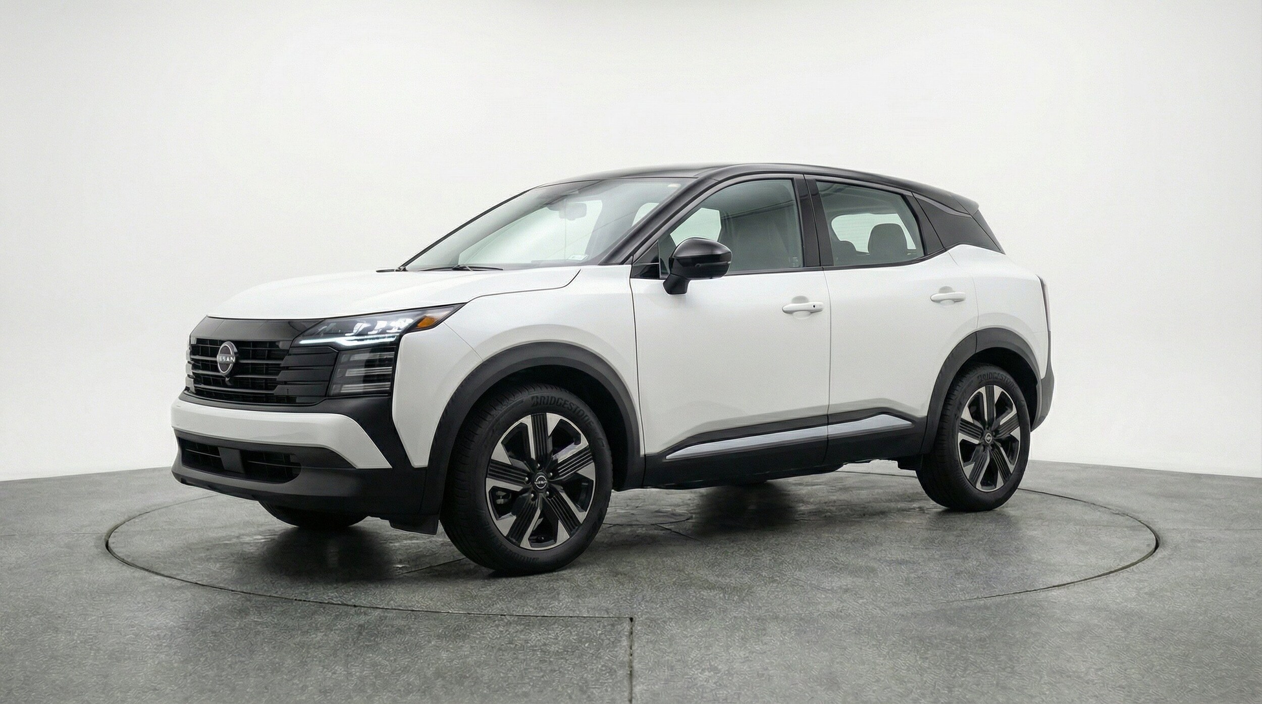 Thumbnail: 2026 Nissan Kicks - 3