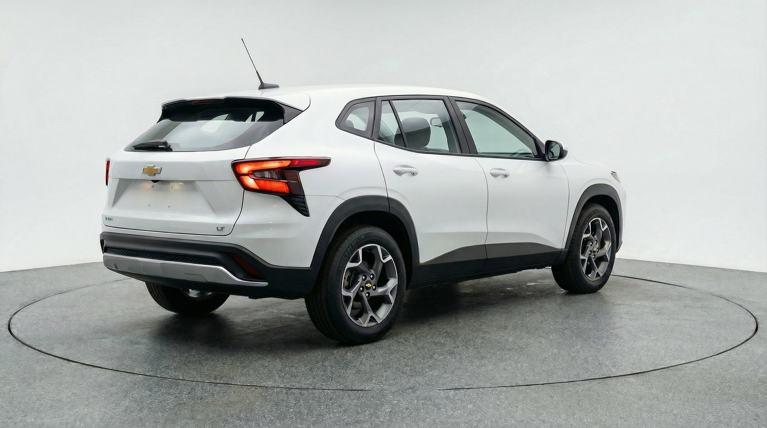 Thumbnail: 2025 Chevrolet Trax - 9