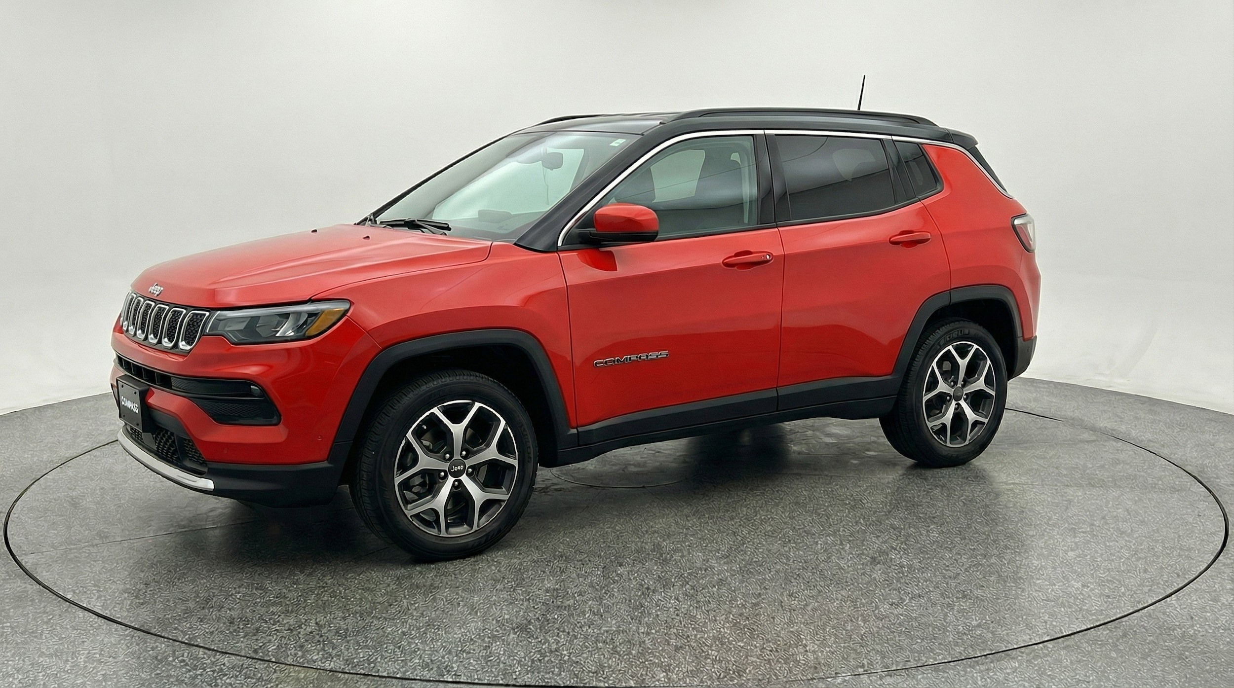 Thumbnail: 2025 Jeep Compass - 3