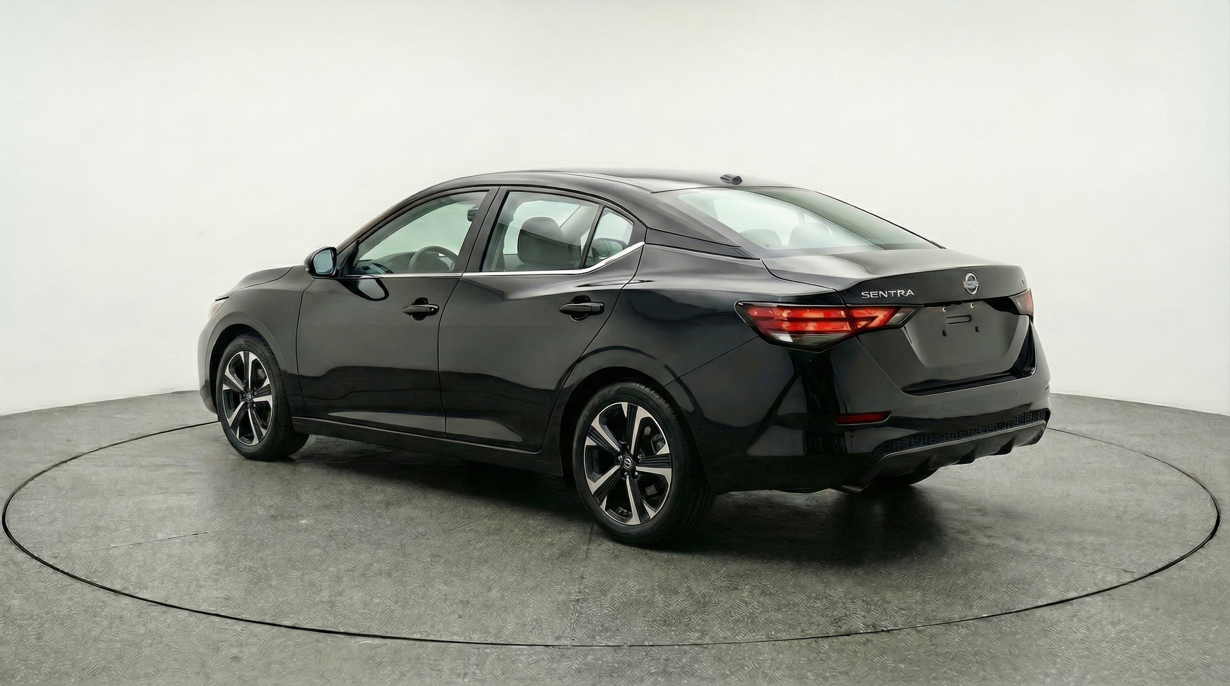 Thumbnail: 2025 Nissan Sentra - 6