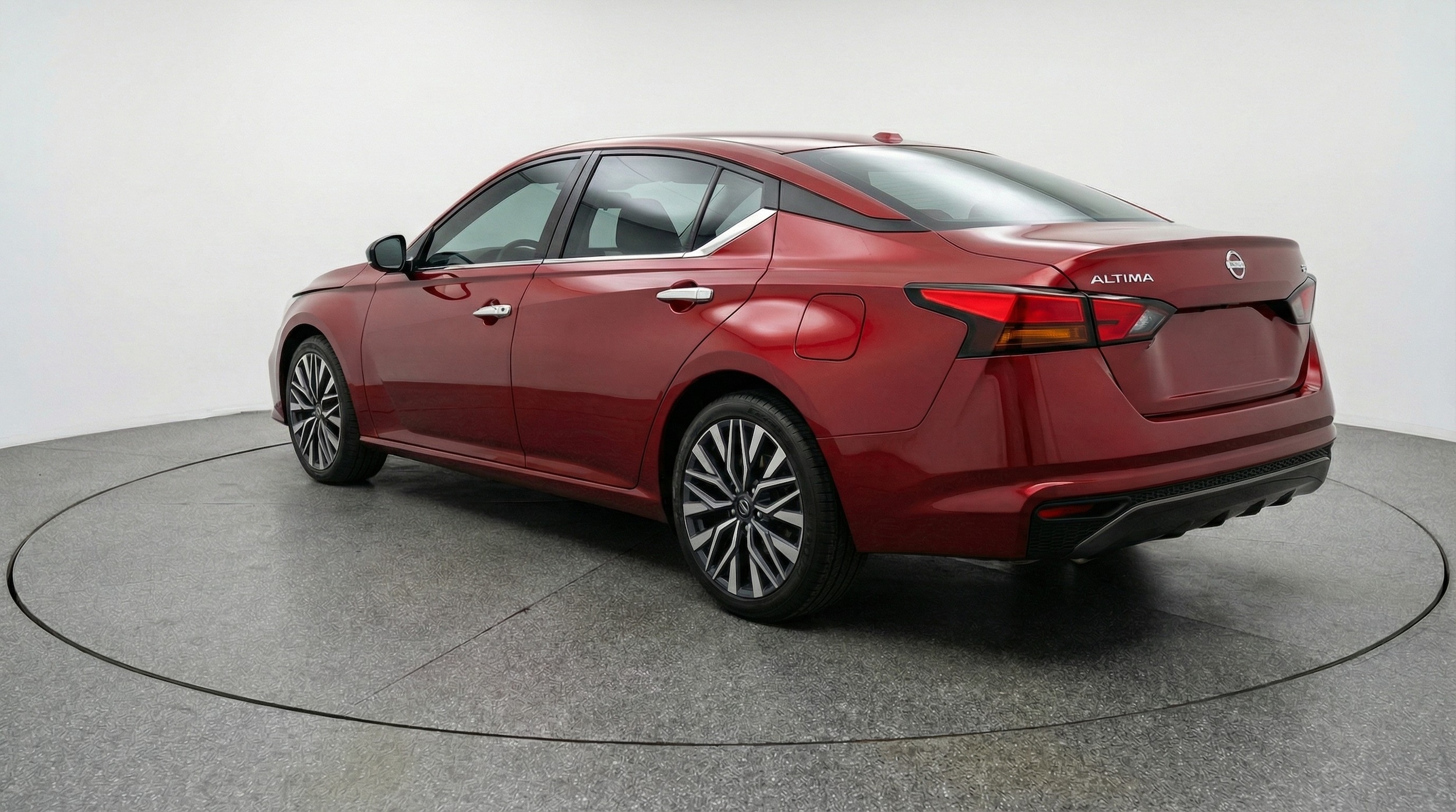 Thumbnail: 2025 Nissan Altima - 5