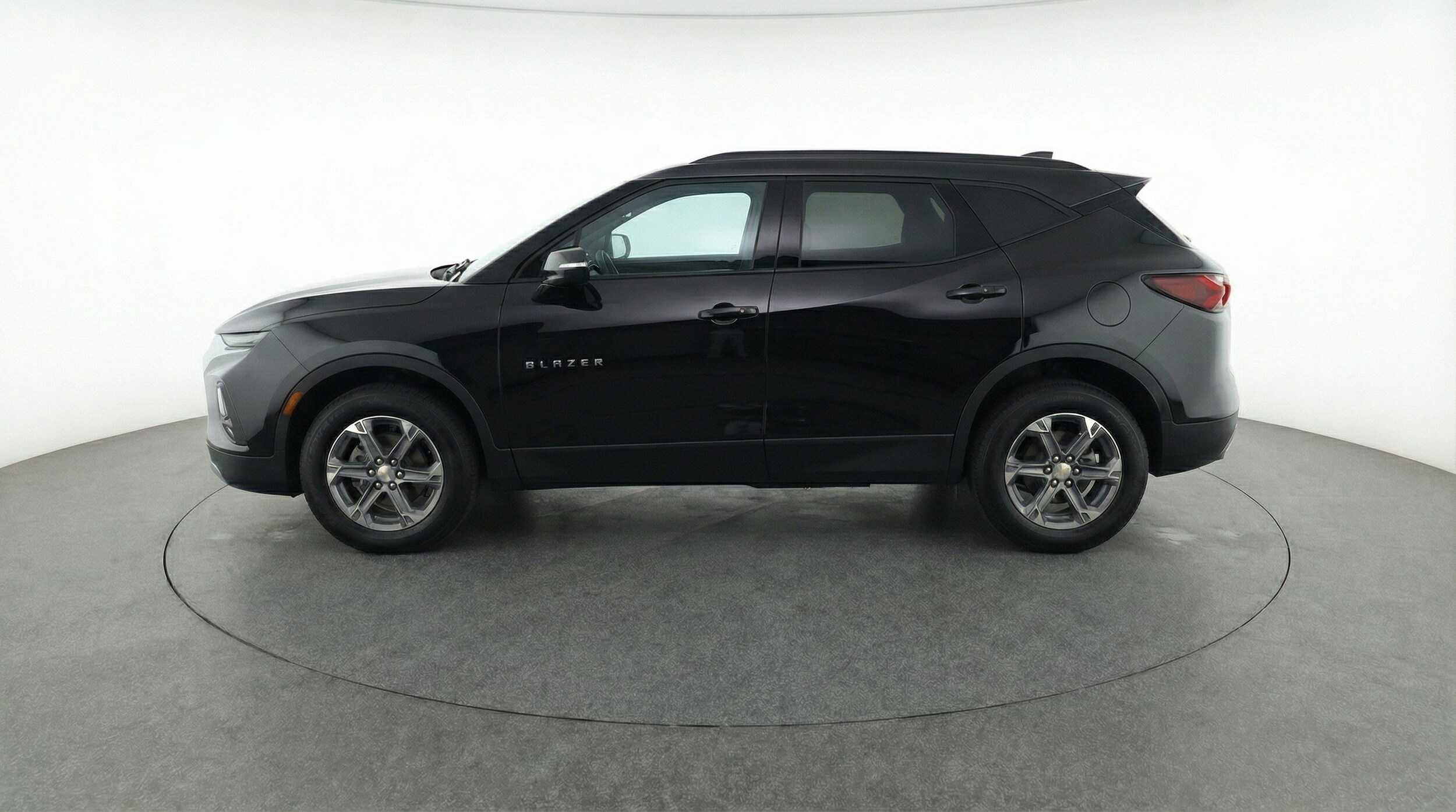 Thumbnail: 2025 Chevrolet Blazer - 5