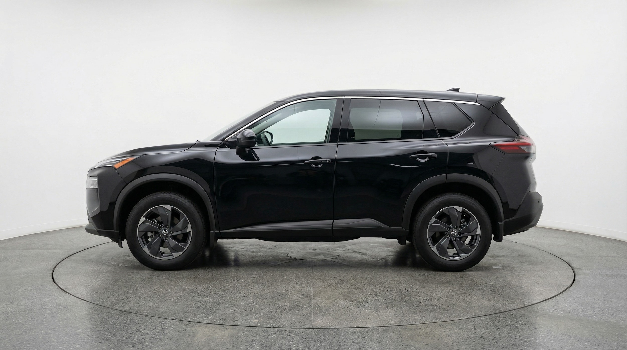 Thumbnail: 2025 Nissan Rogue - 4