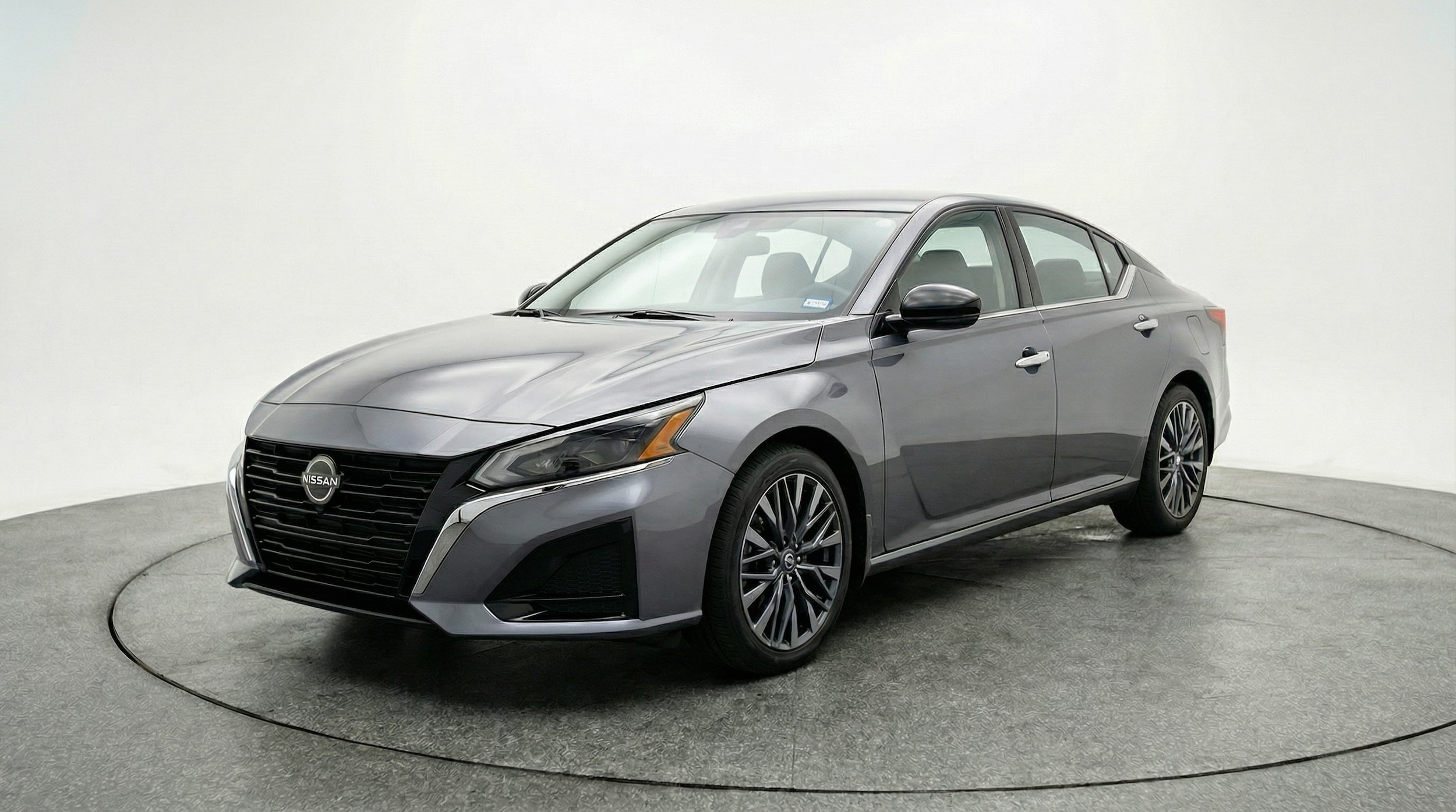 Thumbnail: 2025 Nissan Altima - 3