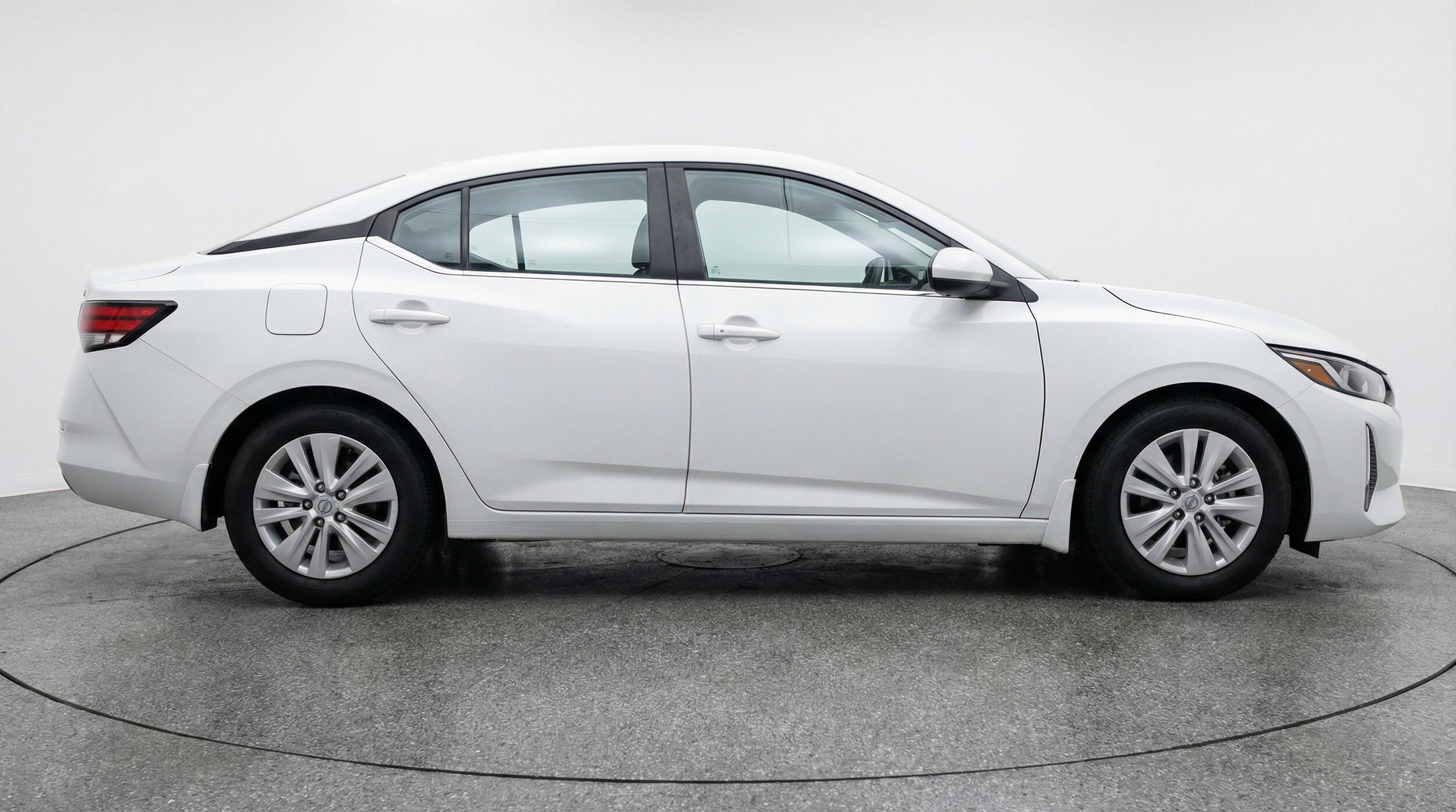 Thumbnail: 2025 Nissan Sentra - 11