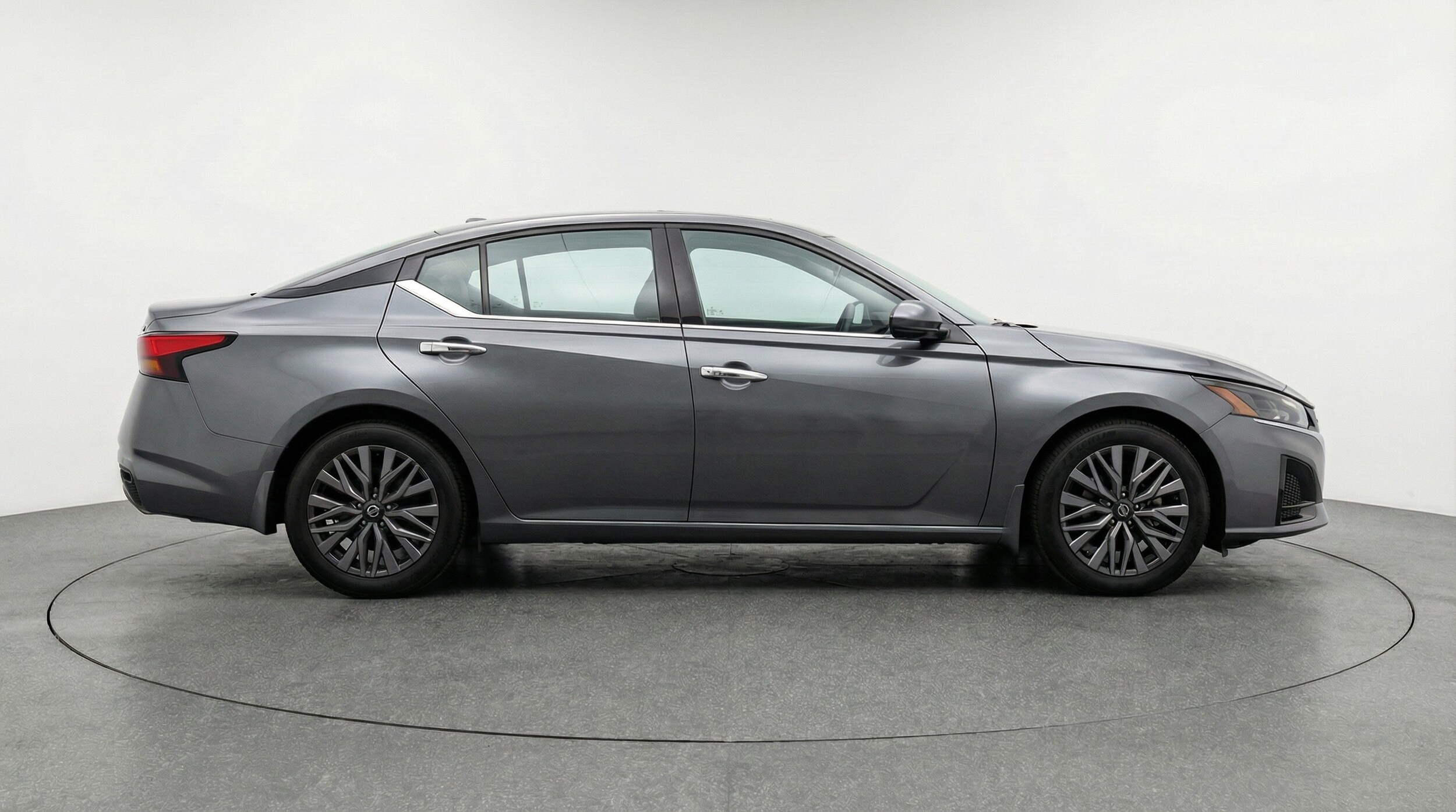 Thumbnail: 2025 Nissan Altima - 8