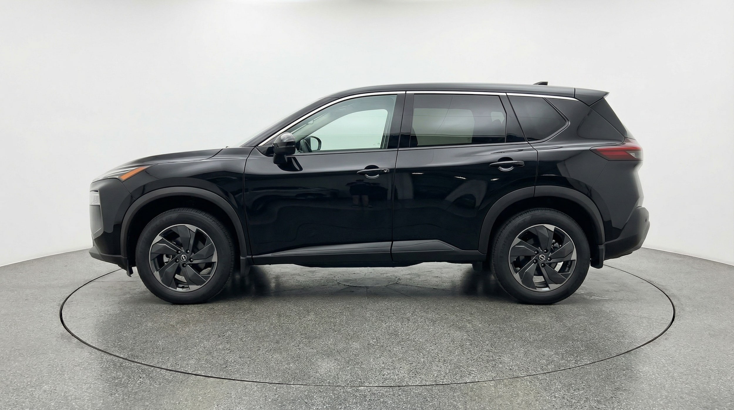 Thumbnail: 2025 Nissan Rogue - 4