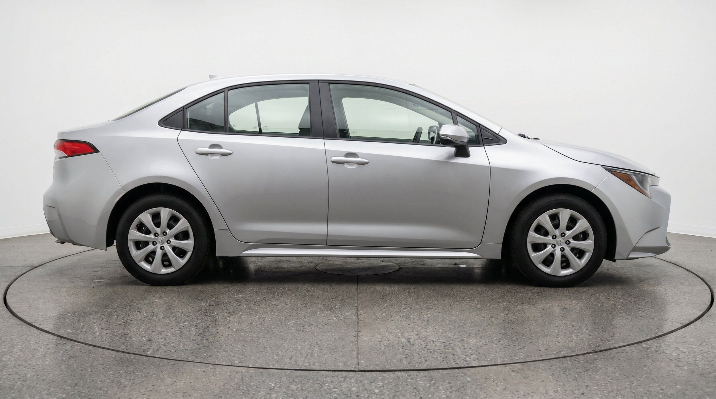 Thumbnail: 2025 Toyota Corolla - 11