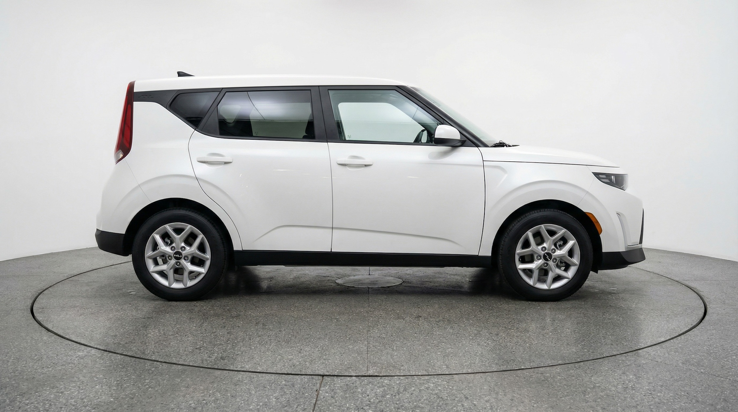 Thumbnail: 2025 Kia Soul - 8