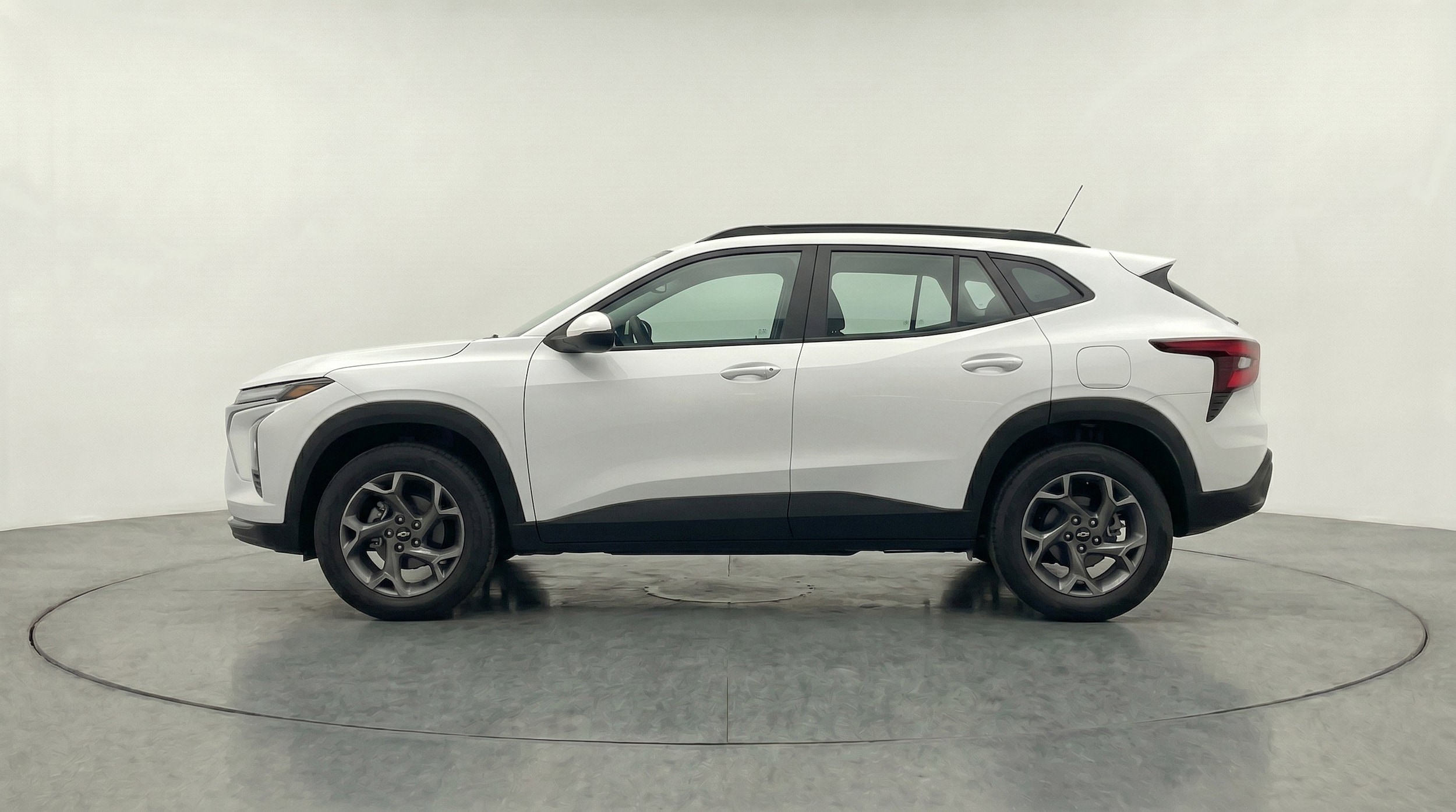 Thumbnail: 2025 Chevrolet Trax - 5