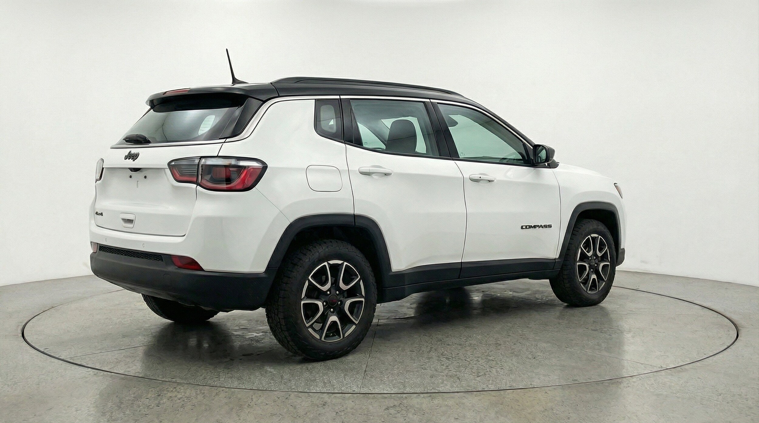 Thumbnail: 2025 Jeep Compass - 9