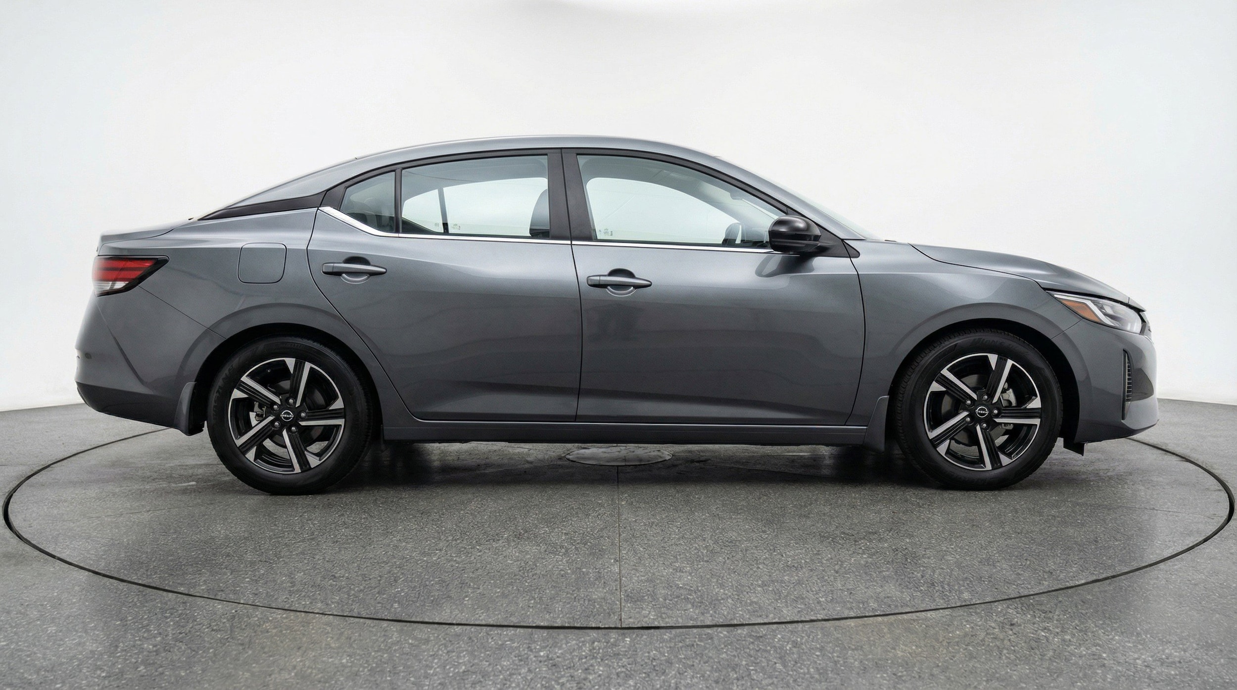 Thumbnail: 2025 Nissan Sentra - 11