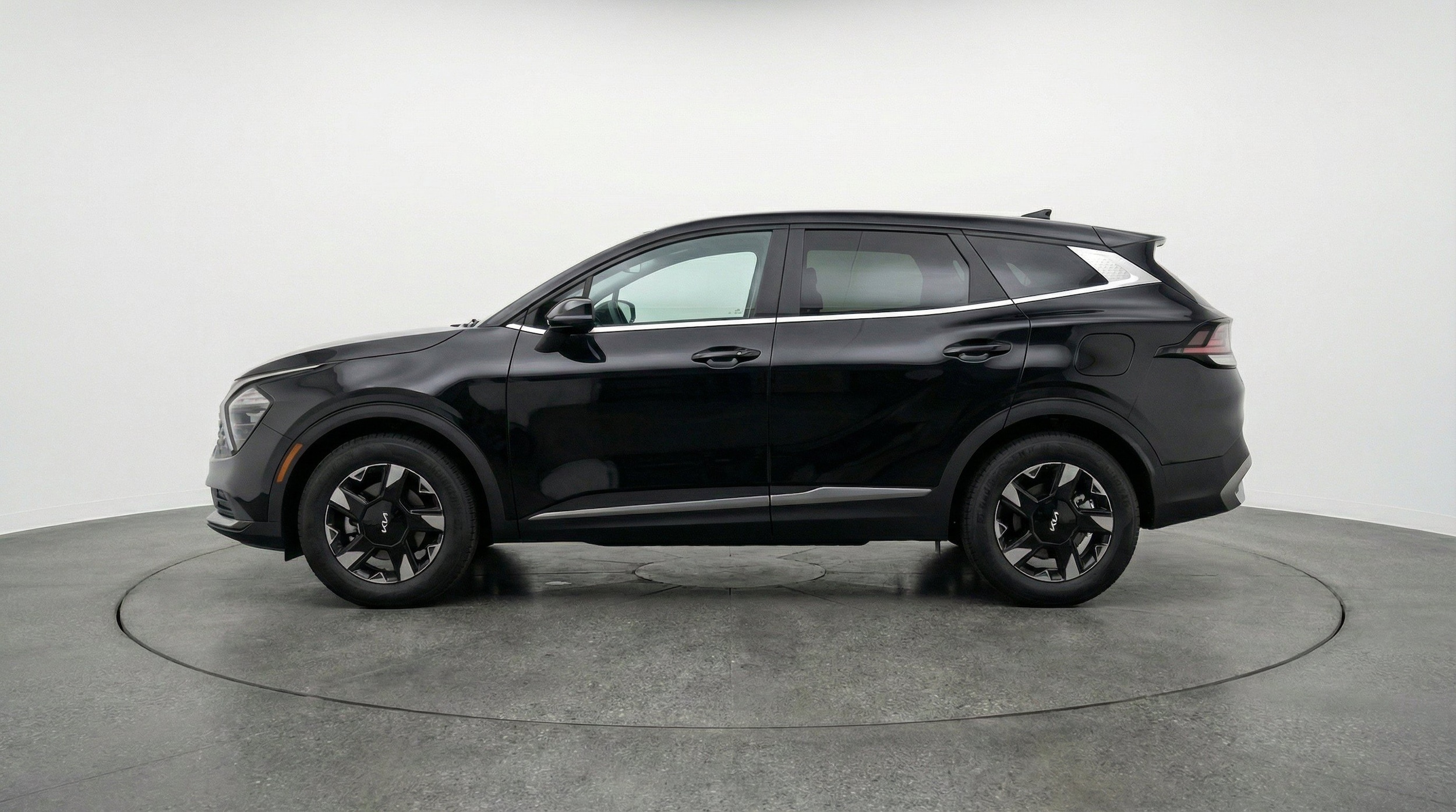 Thumbnail: 2026 Kia Sportage - 5