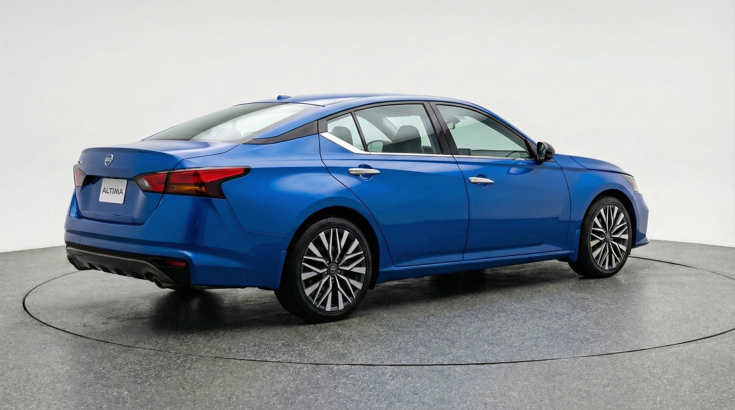 Thumbnail: 2025 Nissan Altima - 6