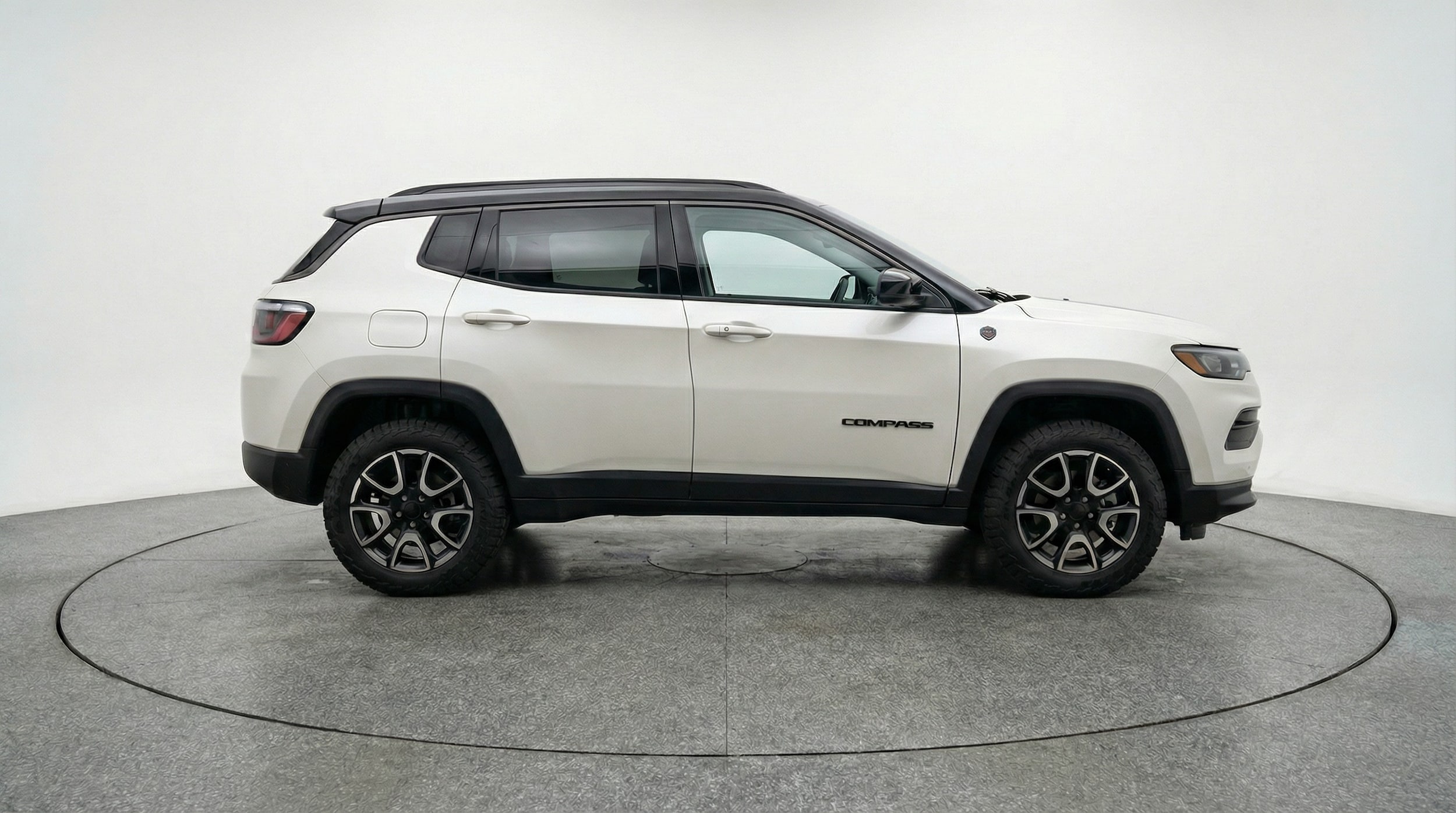 Thumbnail: 2025 Jeep Compass - 8