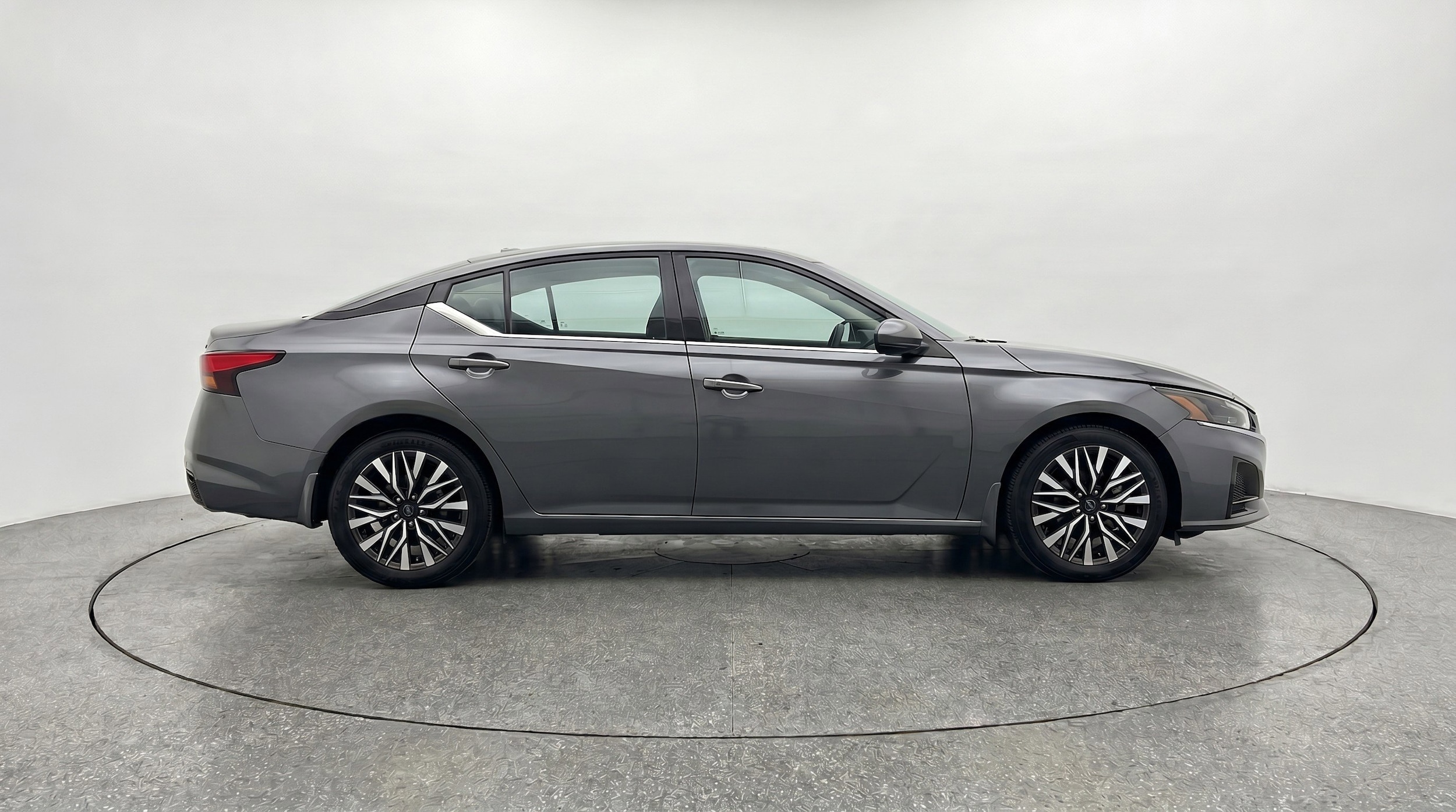 Thumbnail: 2025 Nissan Altima - 11