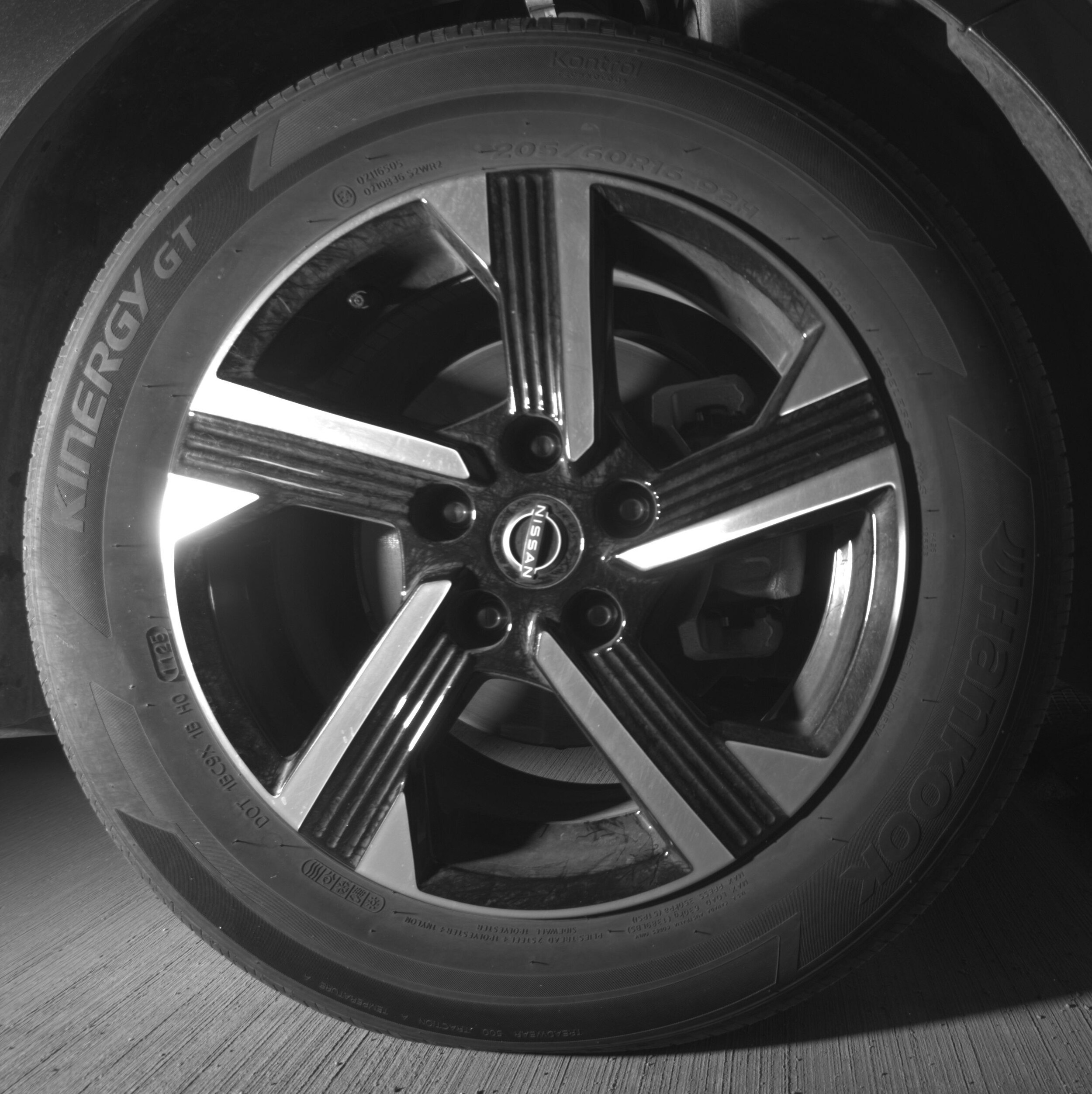 Thumbnail: 2025 Nissan Sentra - 10