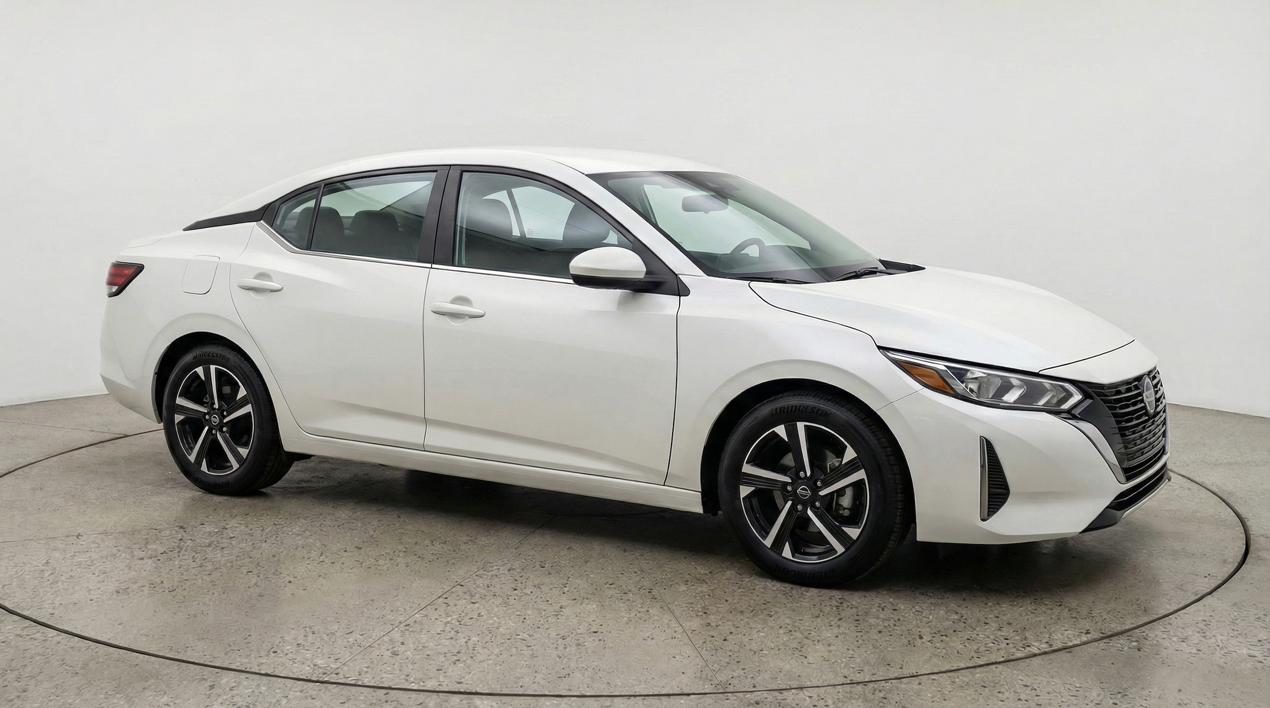 Thumbnail: 2025 Nissan Sentra - 1