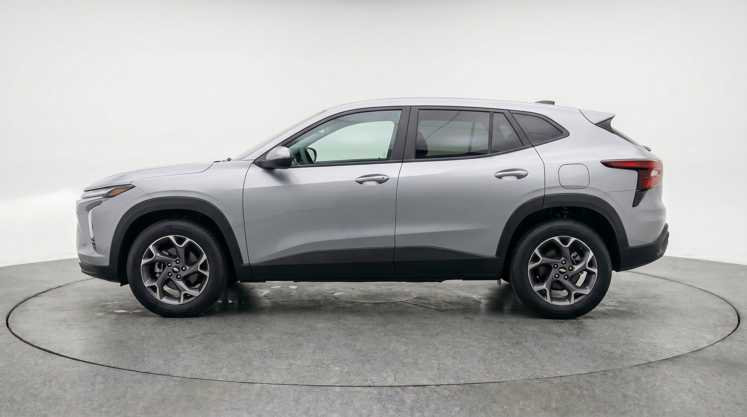 Thumbnail: 2025 Chevrolet Trax - 5