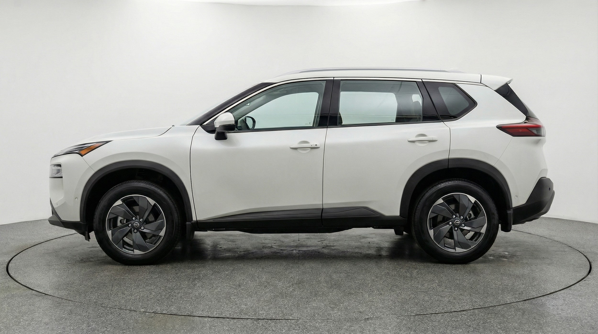 Thumbnail: 2025 Nissan Rogue - 4