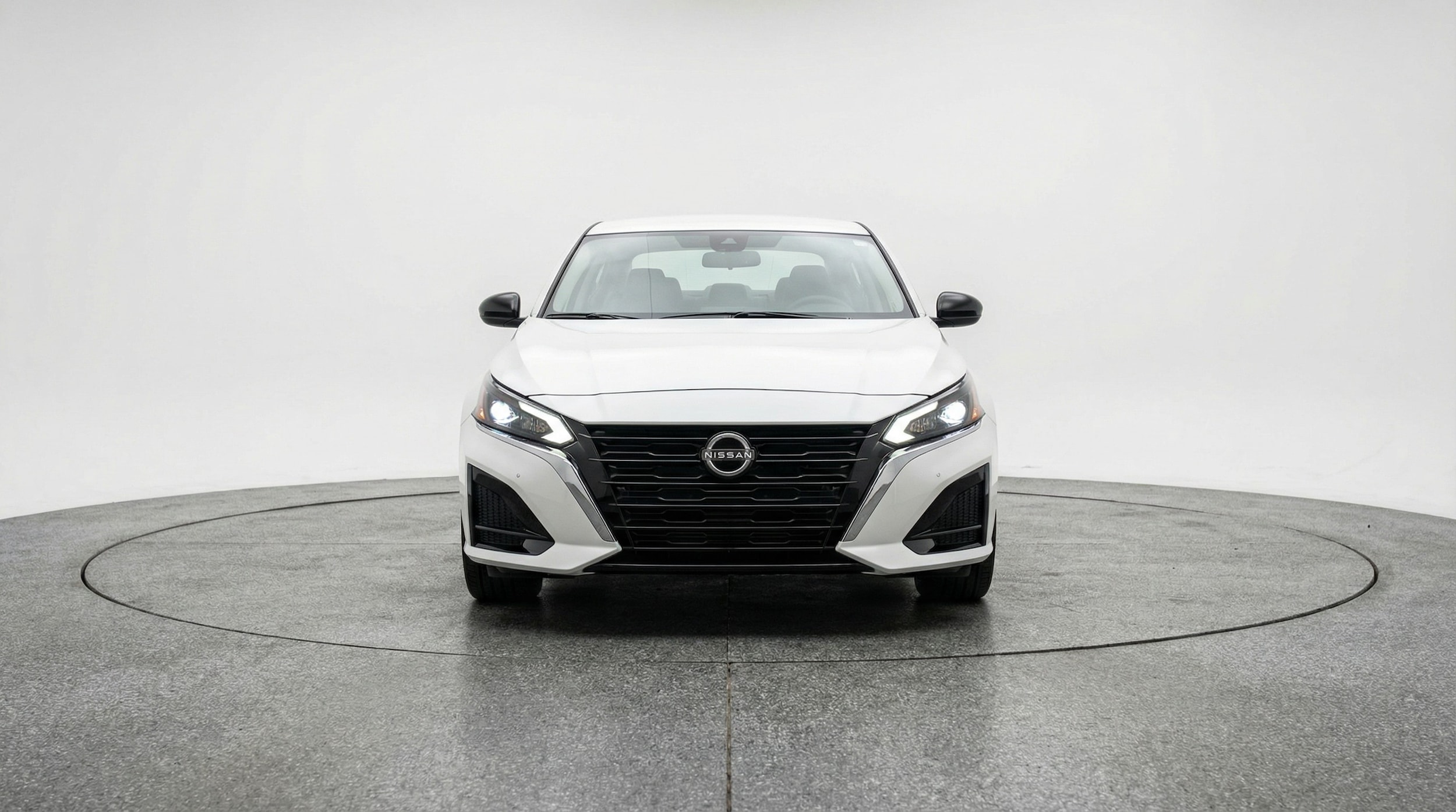 Thumbnail: 2025 Nissan Altima - 2