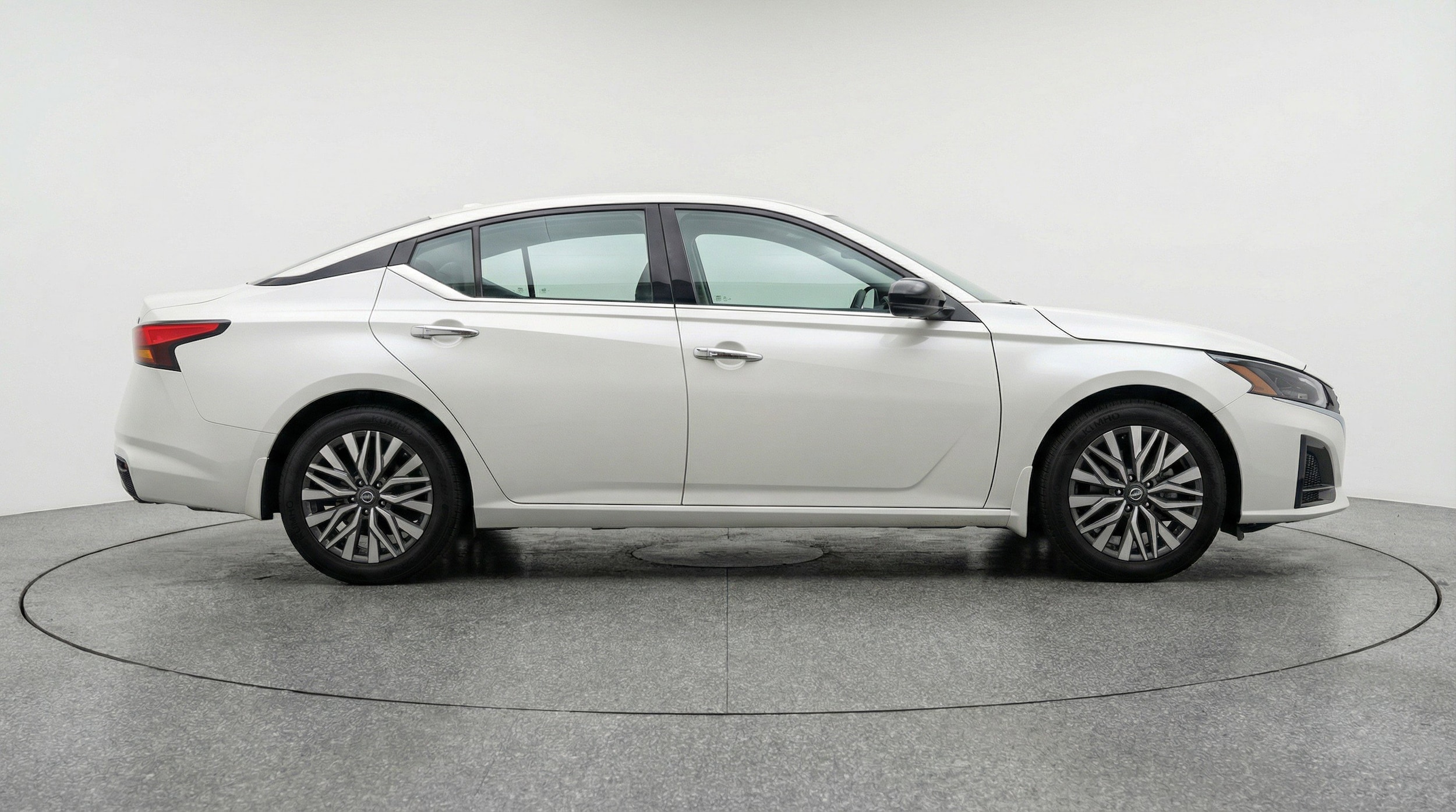 Thumbnail: 2025 Nissan Altima - 11