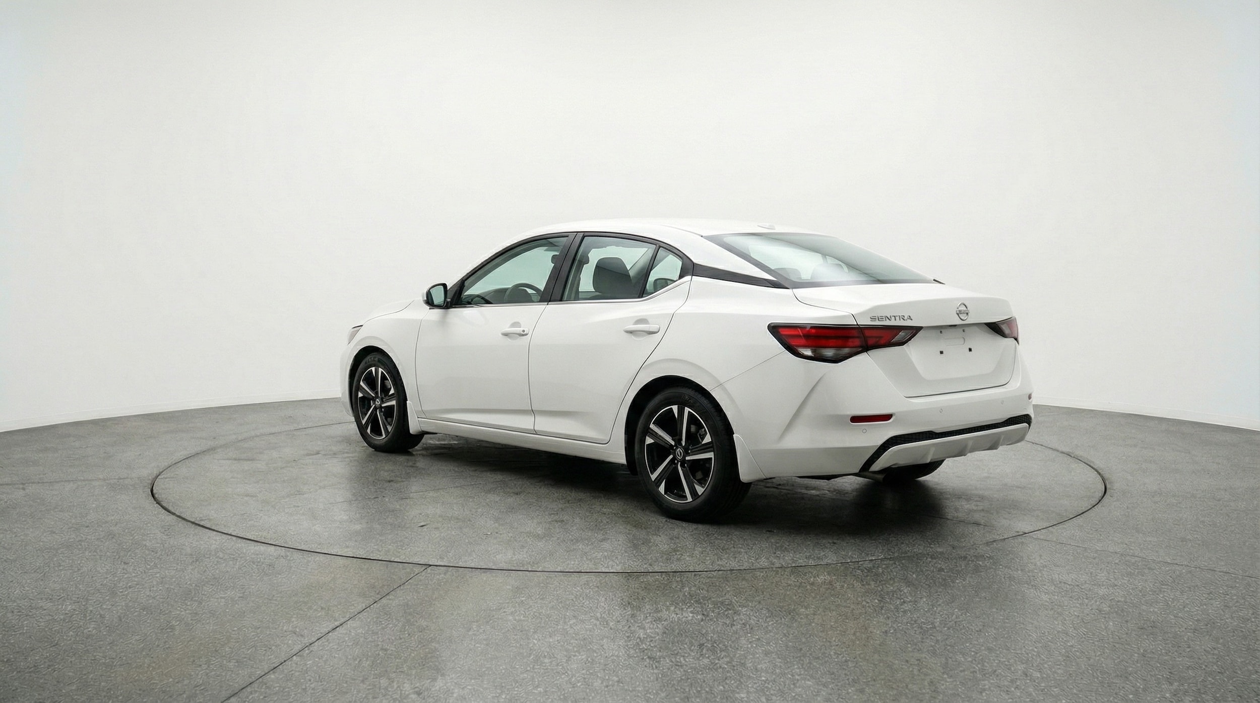 Thumbnail: 2025 Nissan Sentra - 5