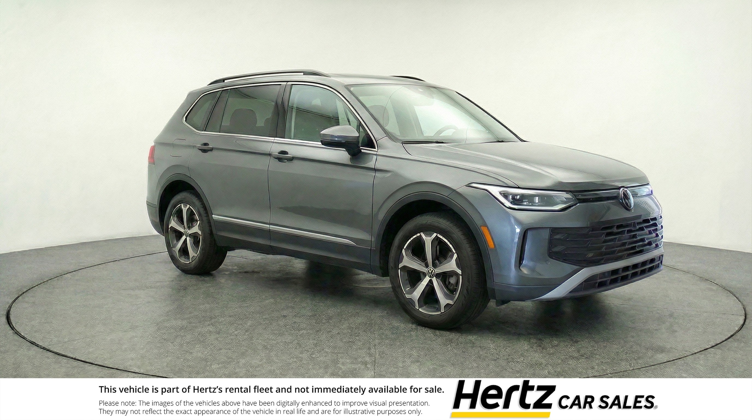 Thumbnail: 2026 Volkswagen Tiguan - 1