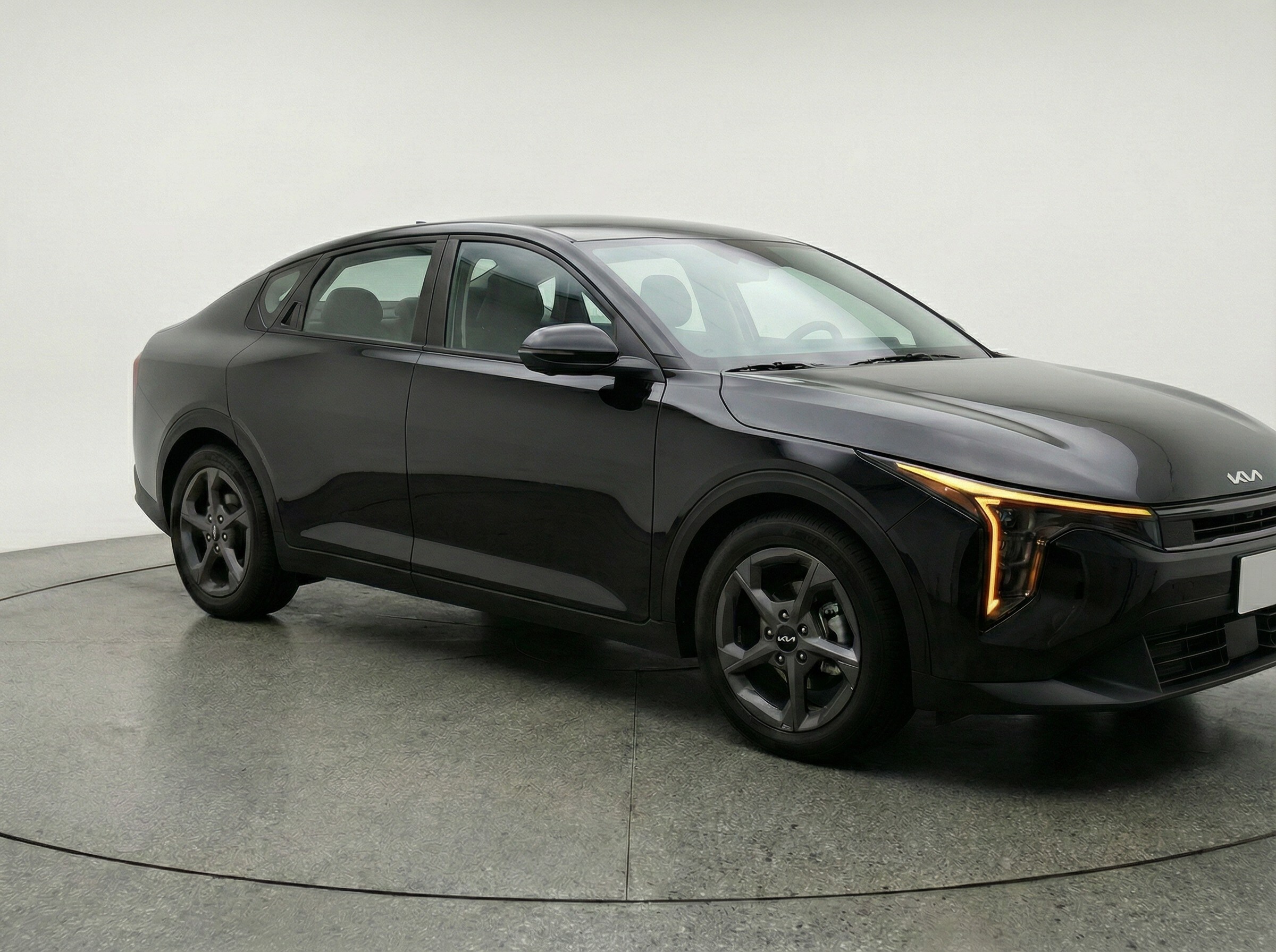 Thumbnail: 2025 Kia K4 - 1