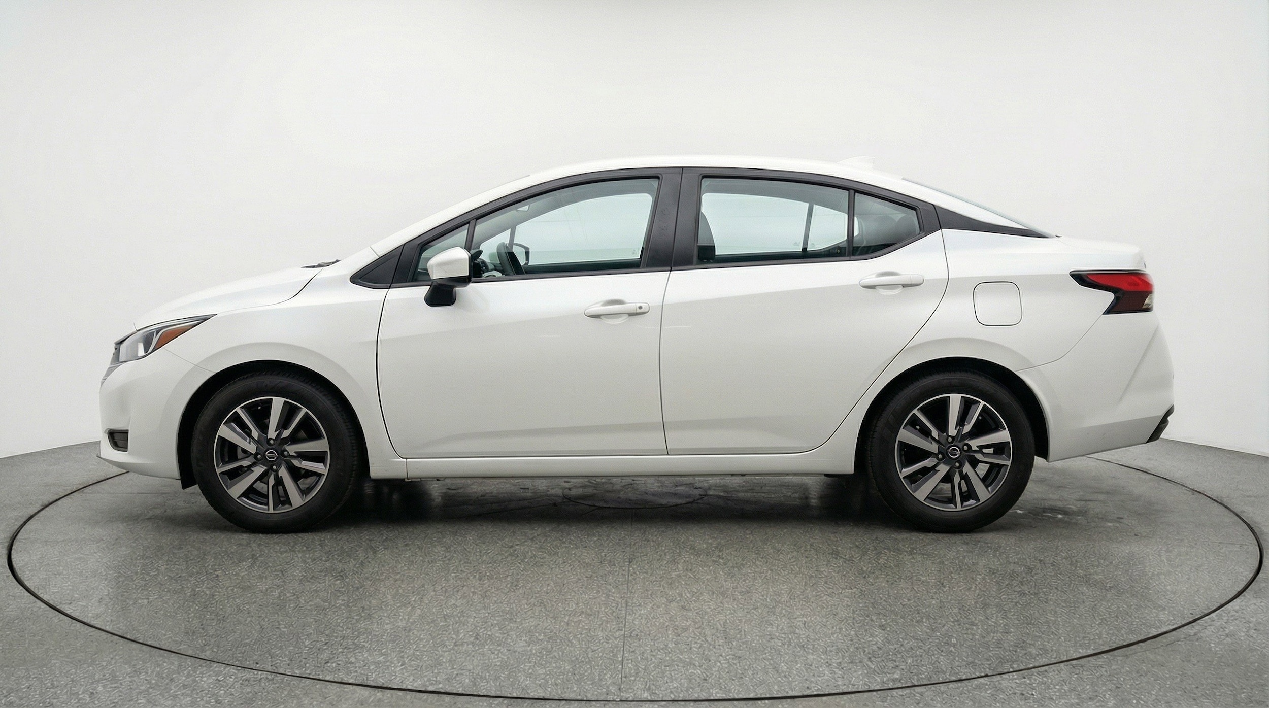 Thumbnail: 2025 Nissan Versa - 5