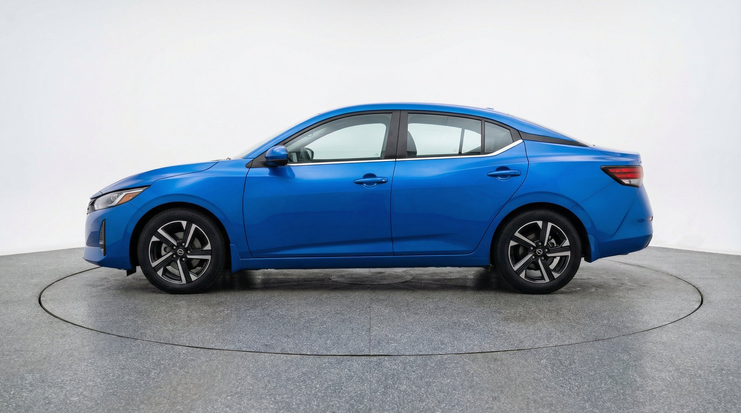 Thumbnail: 2025 Nissan Sentra - 5