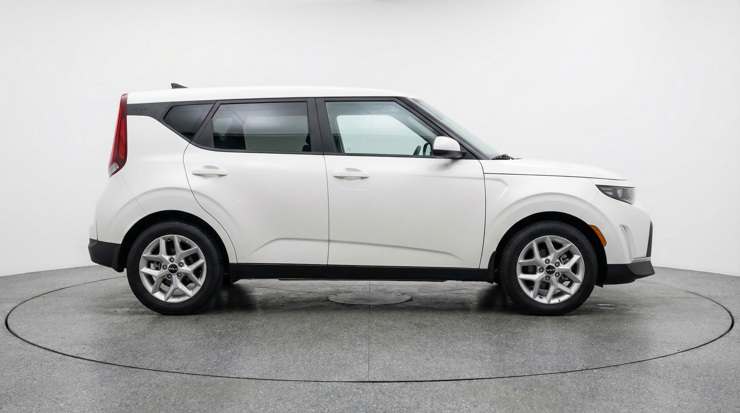 Thumbnail: 2025 Kia Soul - 11