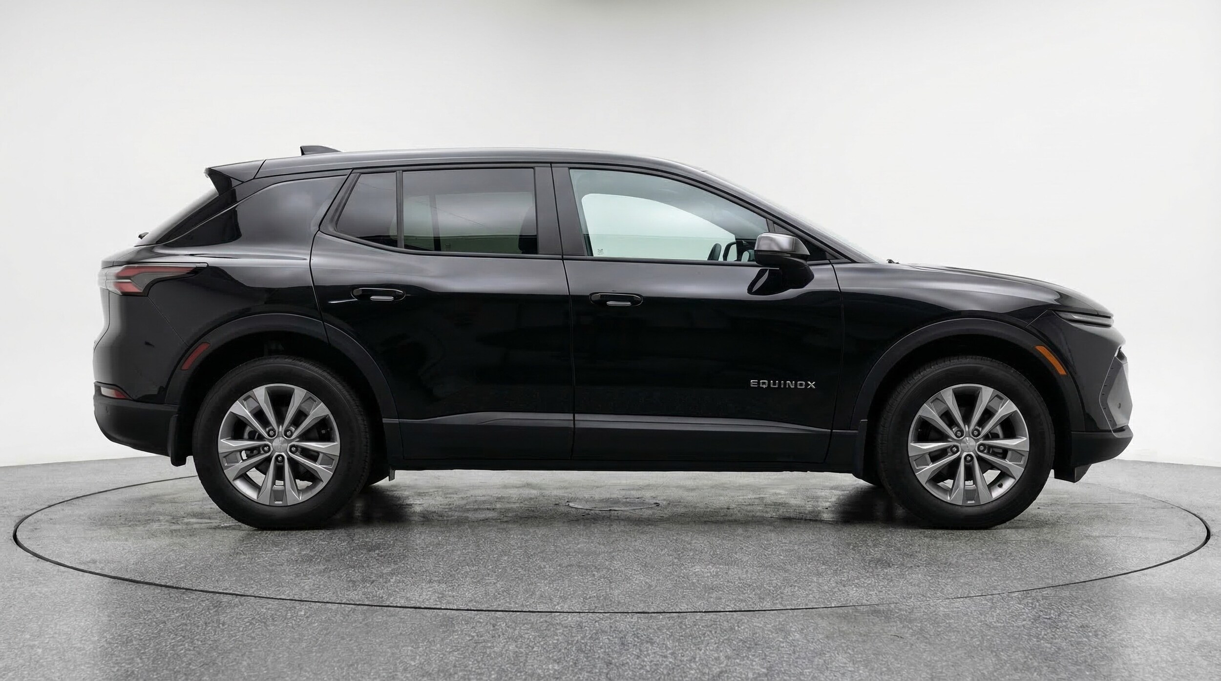 Thumbnail: 2025 Chevrolet Equinox - 8