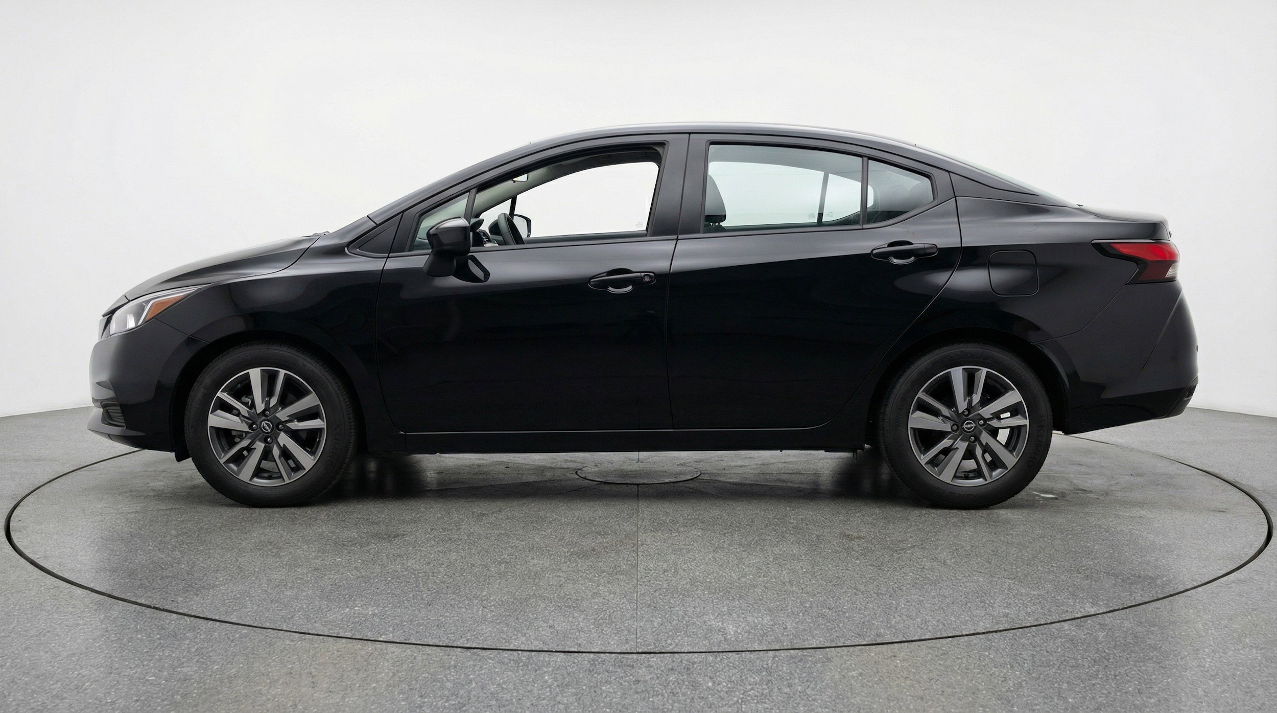 Thumbnail: 2025 Nissan Versa - 5