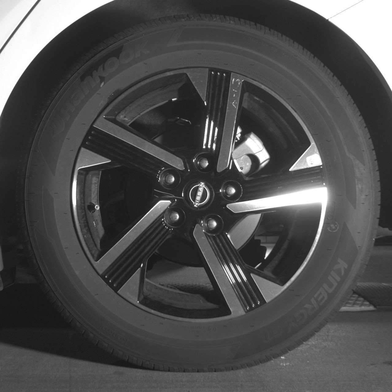 Thumbnail: 2025 Nissan Sentra - 14