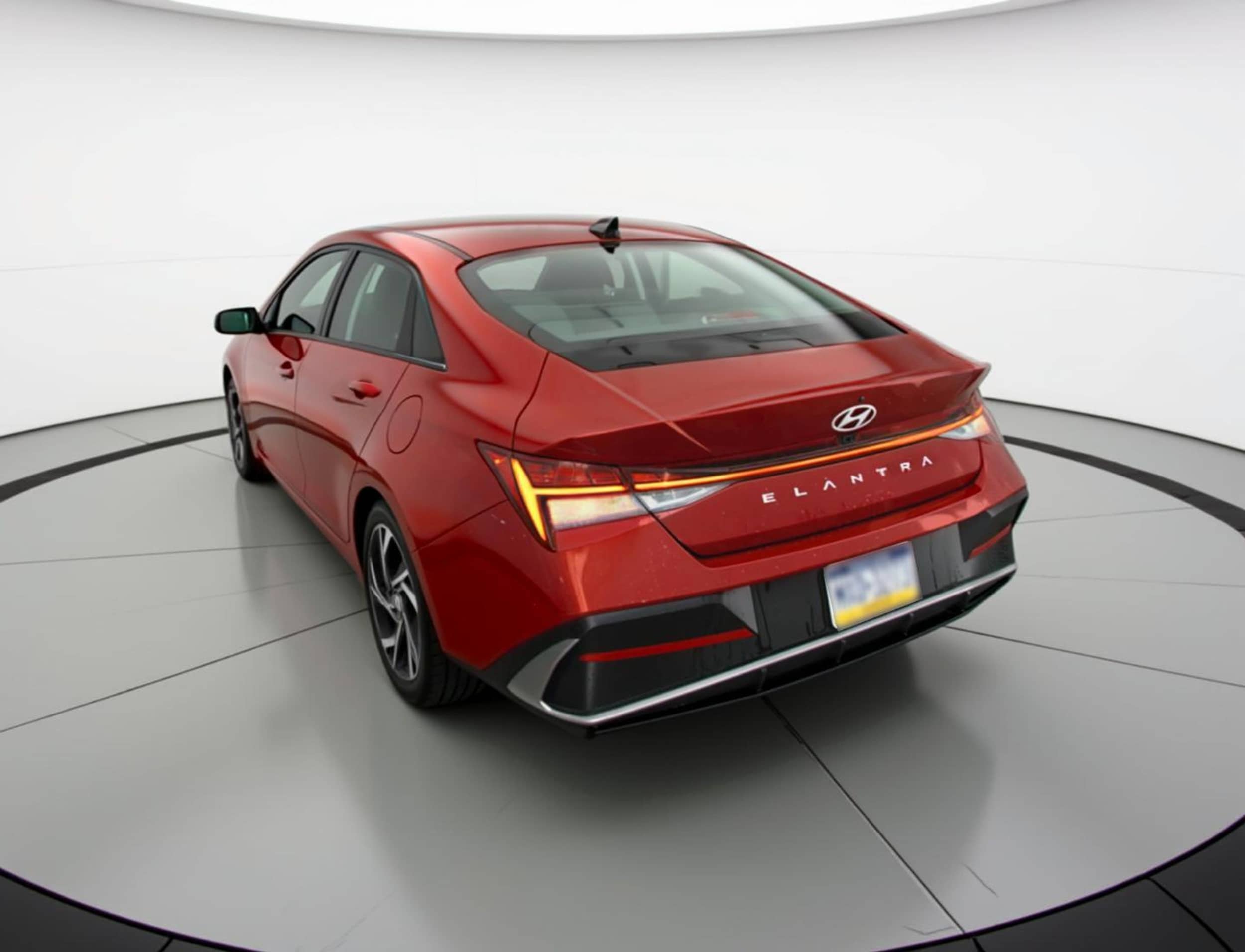 Thumbnail: 2025 Hyundai Elantra - 5