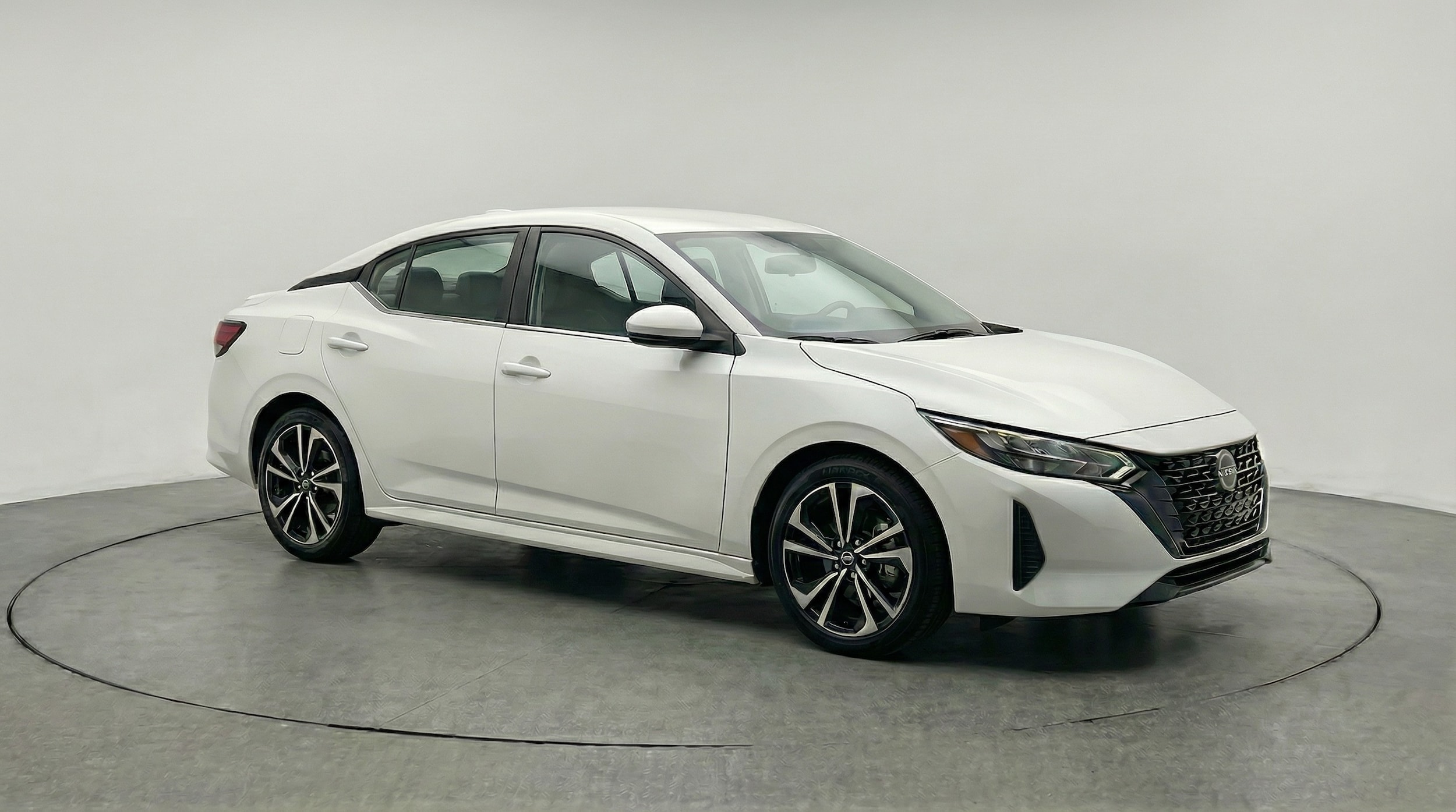 Thumbnail: 2025 Nissan Sentra - 1