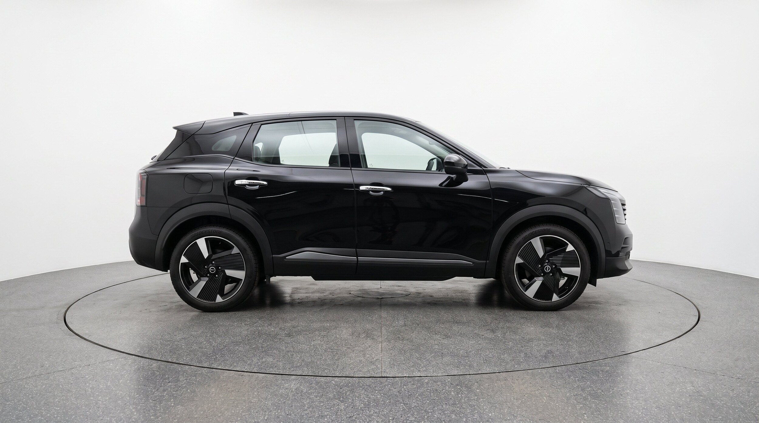 Thumbnail: 2026 Nissan Kicks - 11