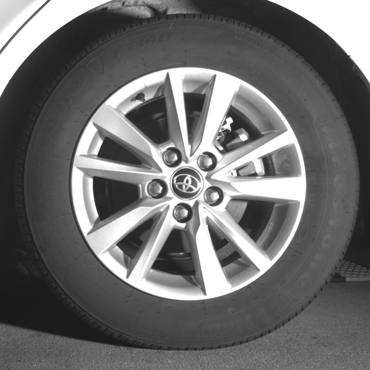 Thumbnail: 2025 Toyota Camry - 11