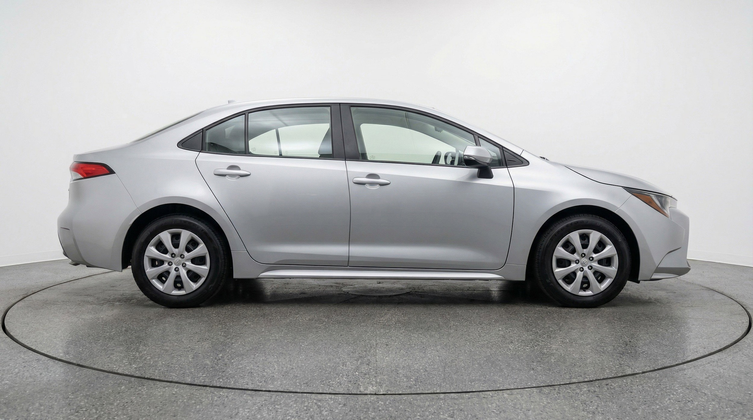 Thumbnail: 2025 Toyota Corolla - 11