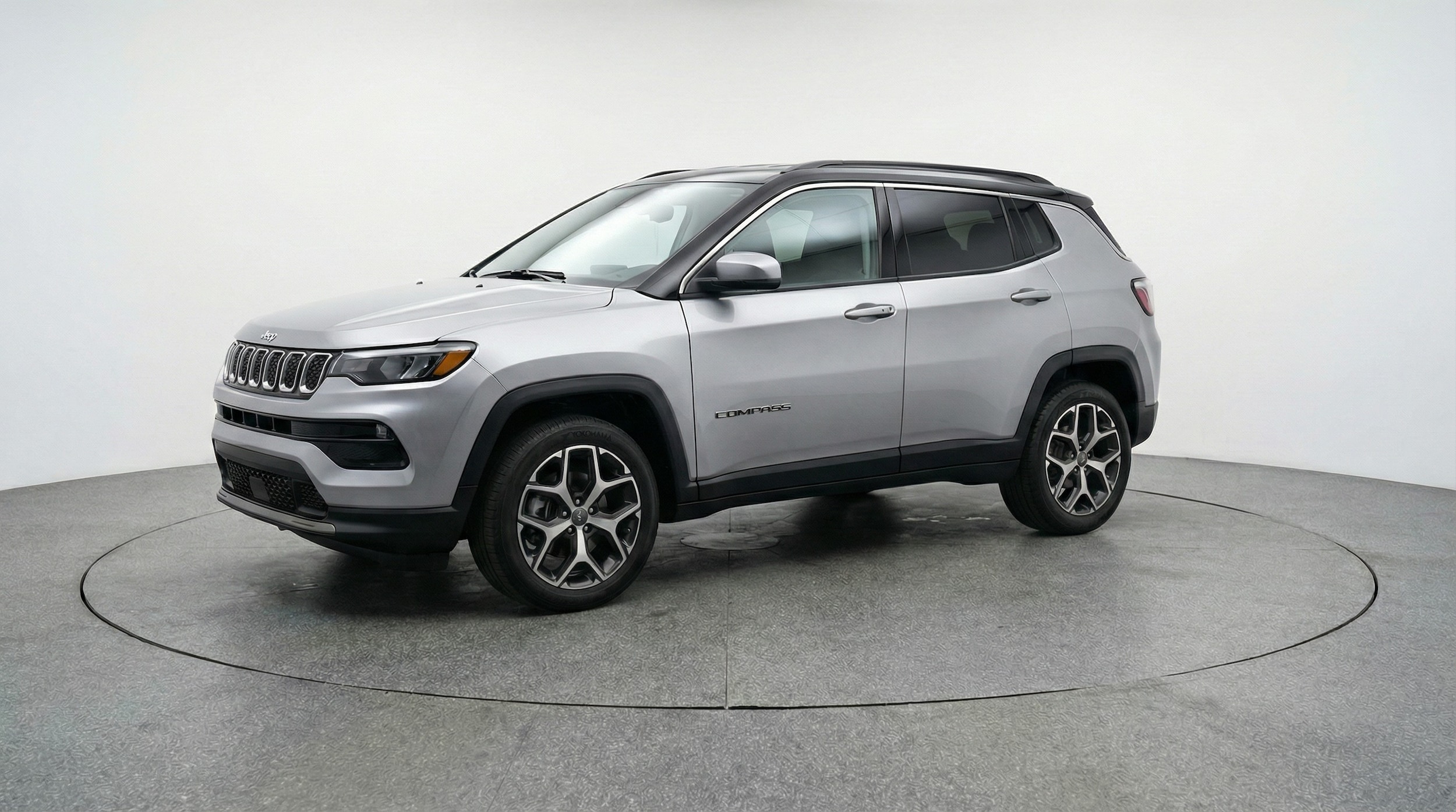 Thumbnail: 2025 Jeep Compass - 3