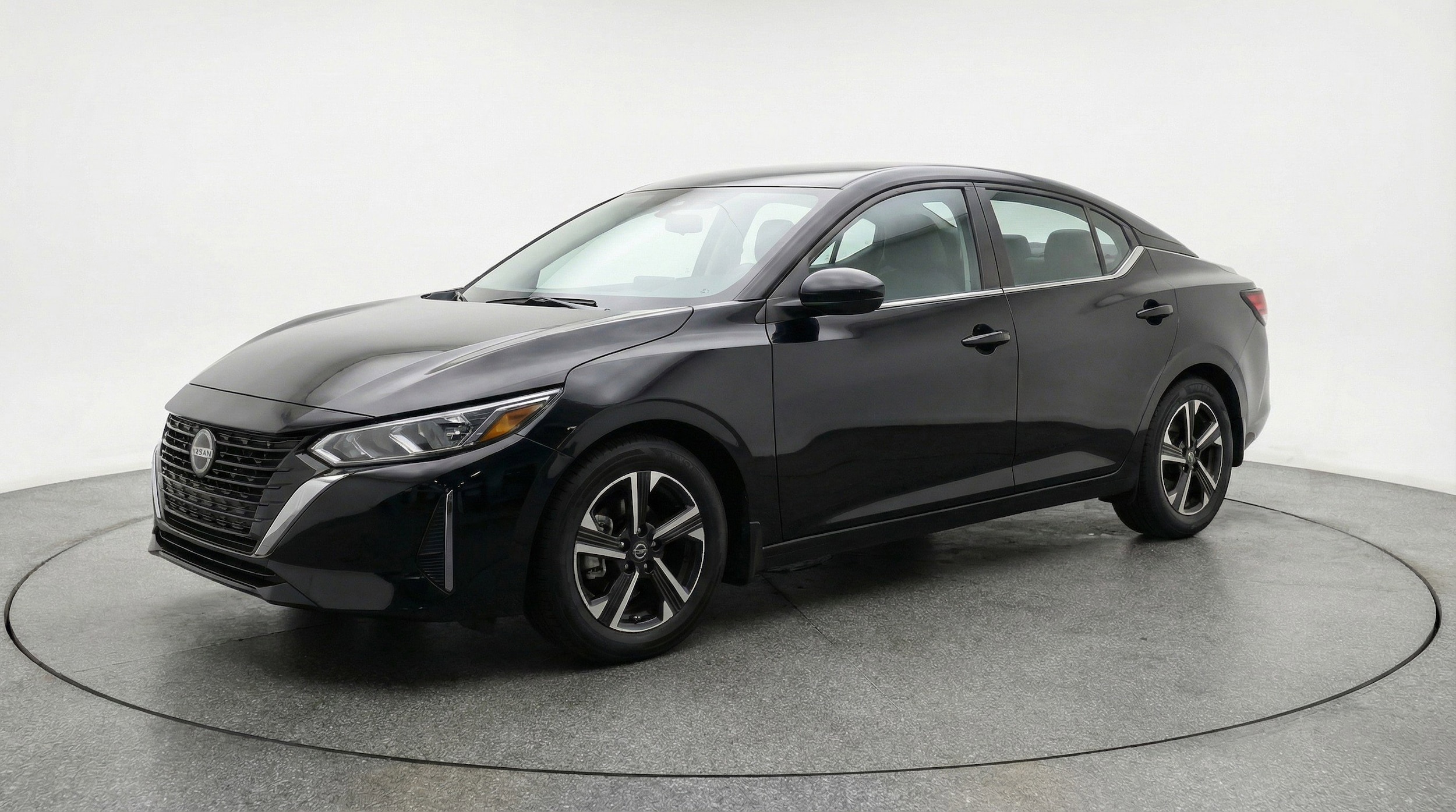 Thumbnail: 2025 Nissan Sentra - 3