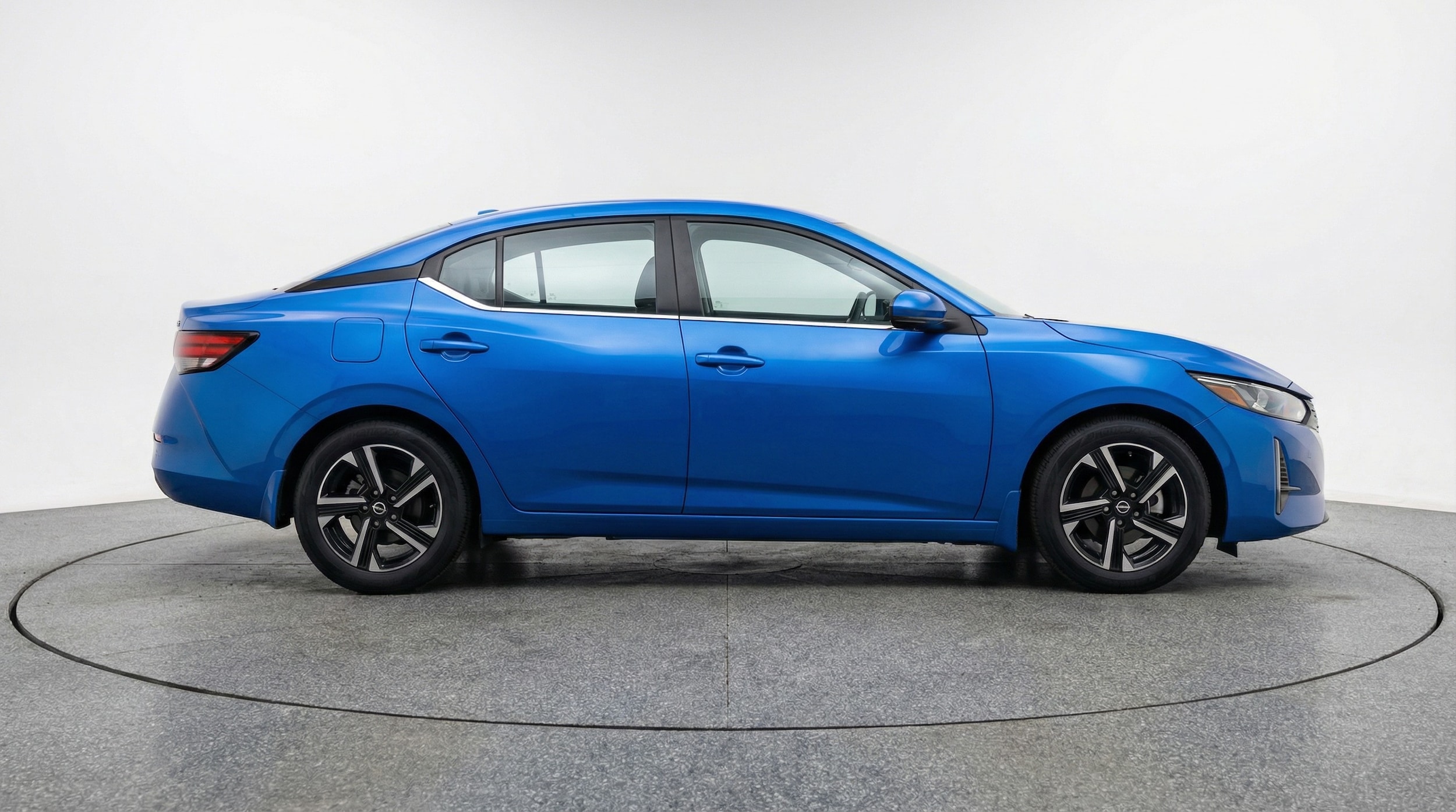 Thumbnail: 2025 Nissan Sentra - 8